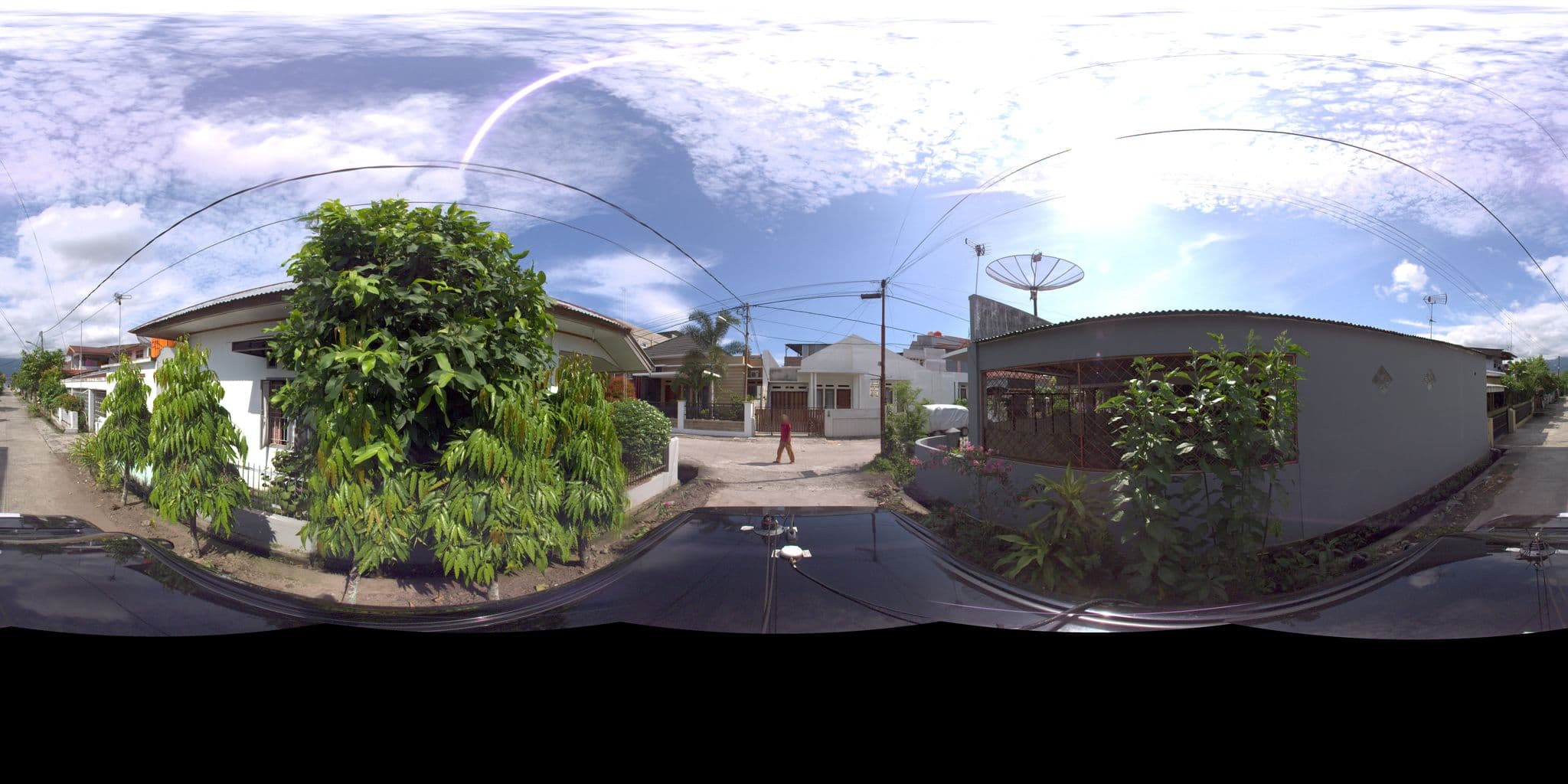 Street view near Pokee30 Resort, Padang — © sarahantos (CC BY-SA · Mapillary)