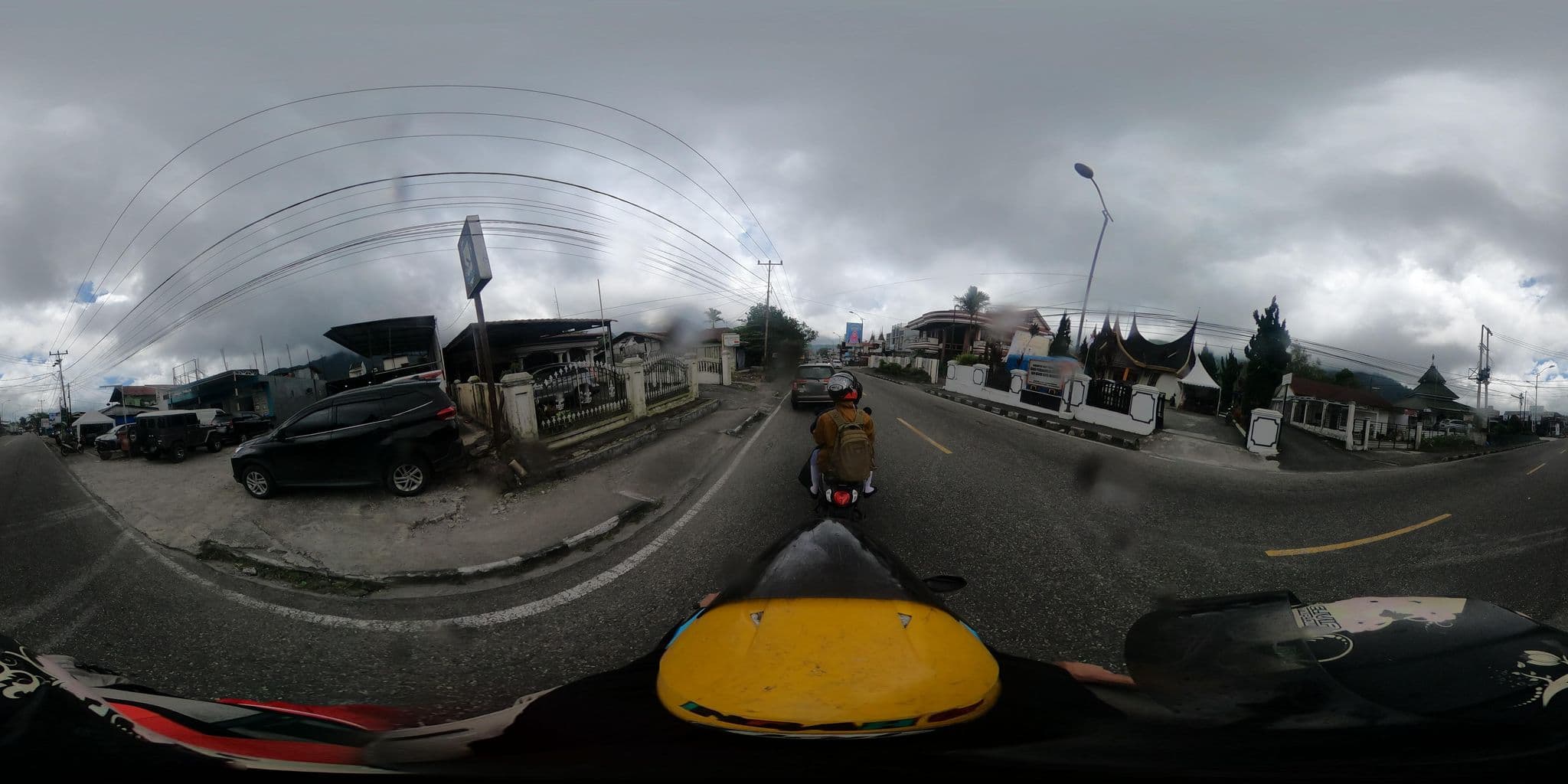 Street view near Hotel aryaduta pekan baru, Padangpanjang — © rgtm_ryuiki (CC BY-SA · Mapillary)