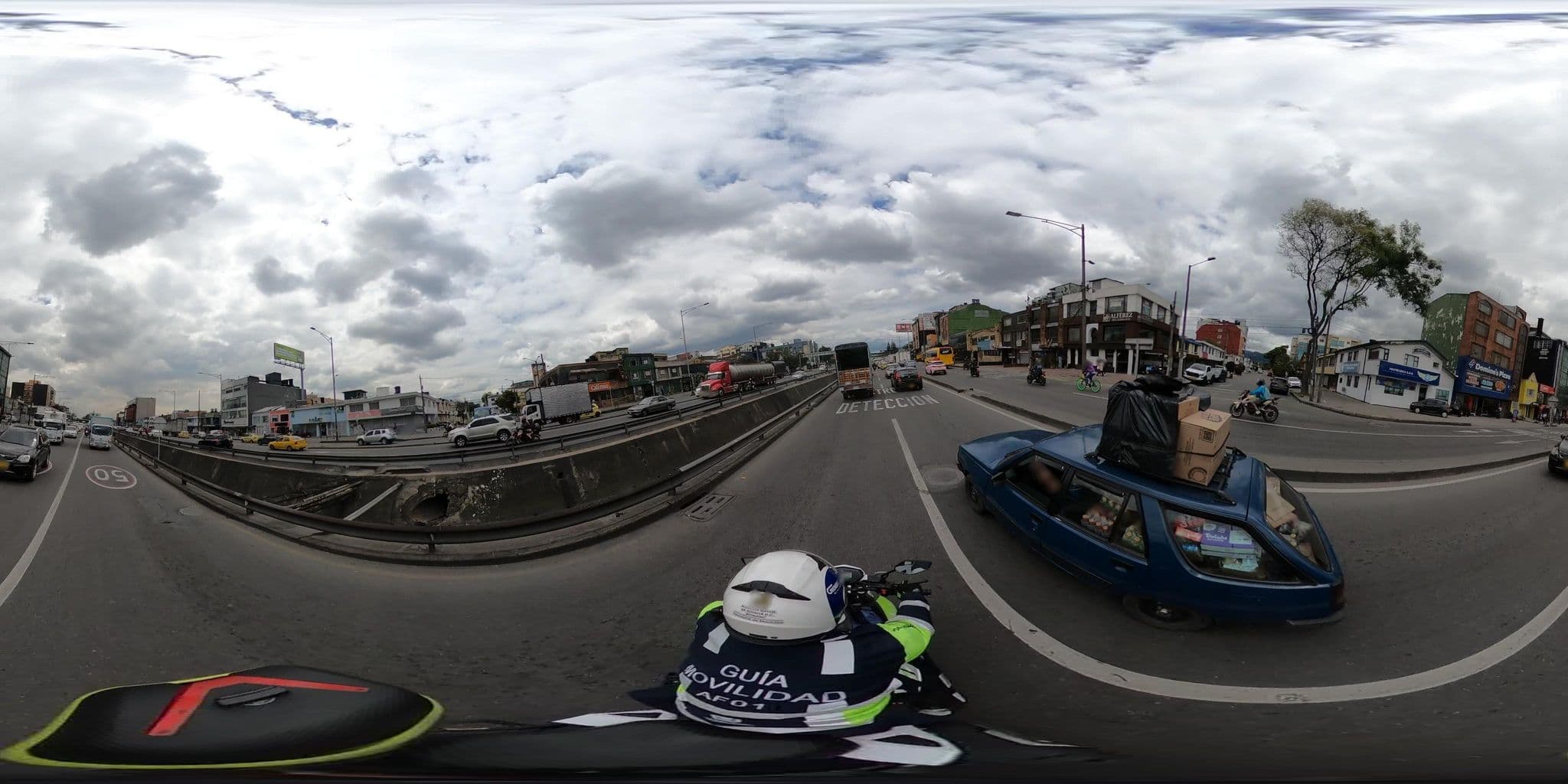 Street view near Hotel Avenida Boyaea, Kennedy — © krojasSDM (CC BY-SA · Mapillary)