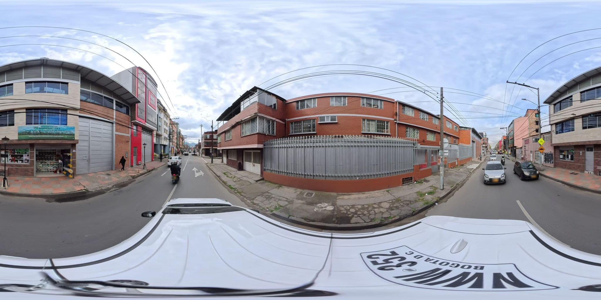 Street view near Doke Vila, Kennedy — © cgalindop (CC BY-SA · Mapillary)