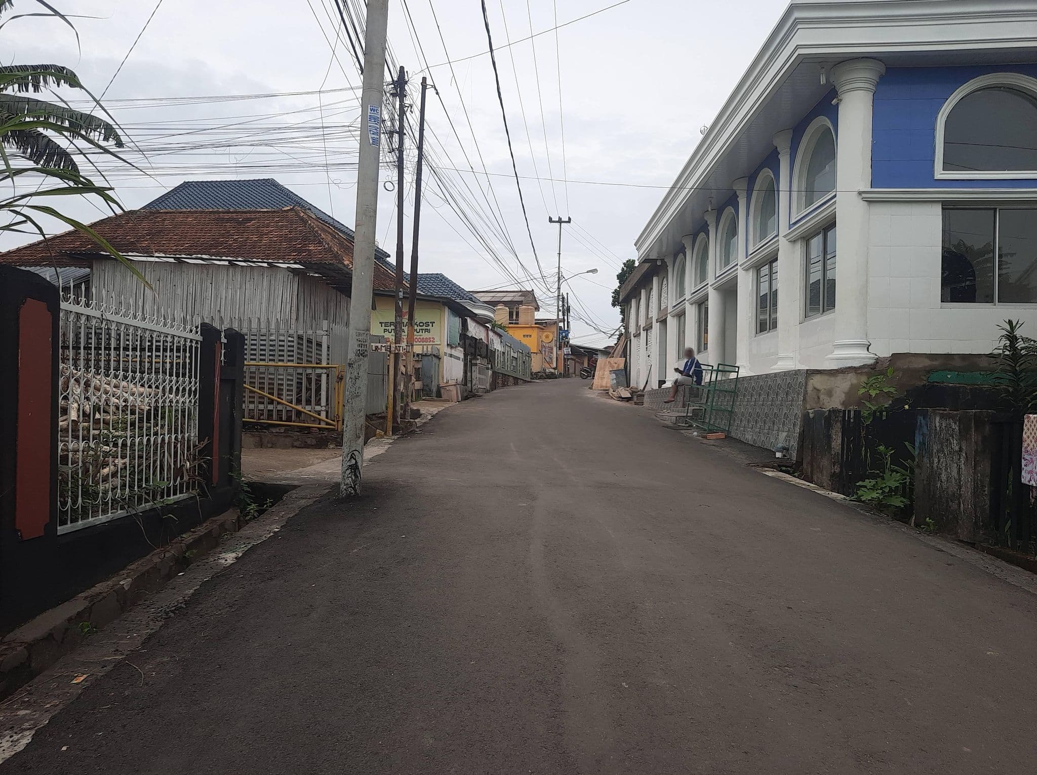 Street view near Kamar 3 atas, Palembang — © Kaart_Local (CC BY-SA · Mapillary)