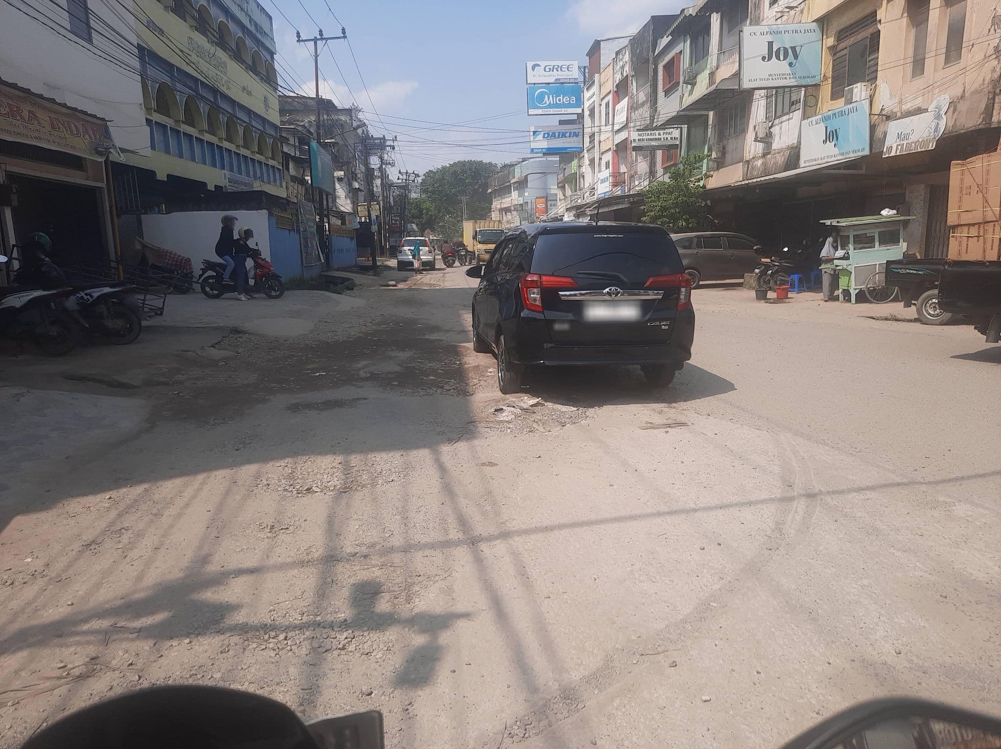 Street view near Krakatau 3+4, Palembang — © Kaart_Local (CC BY-SA · Mapillary)