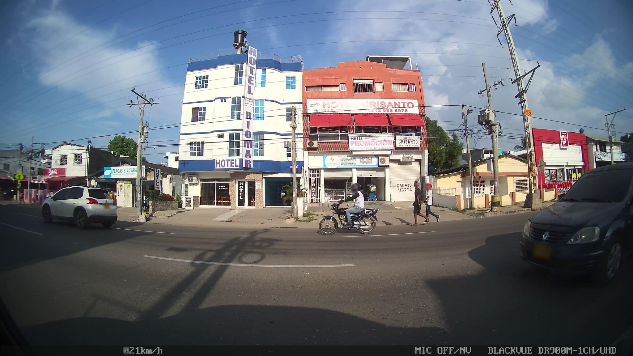 Street view near Hostal Ideal, Cartagena