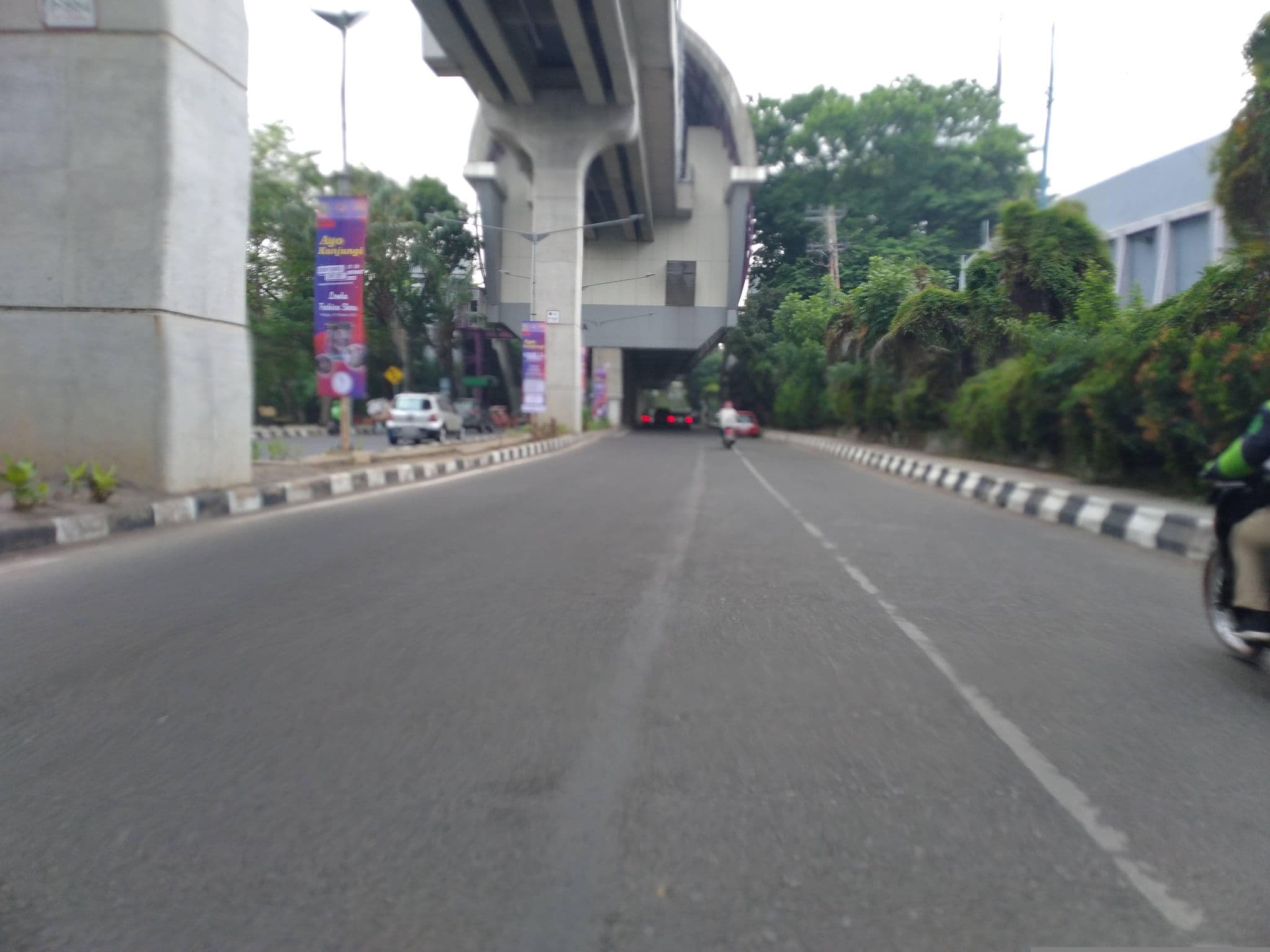 Street view near Hotel Royal Ambarrukmo, Palembang — © Kaart_Local (CC BY-SA · Mapillary)