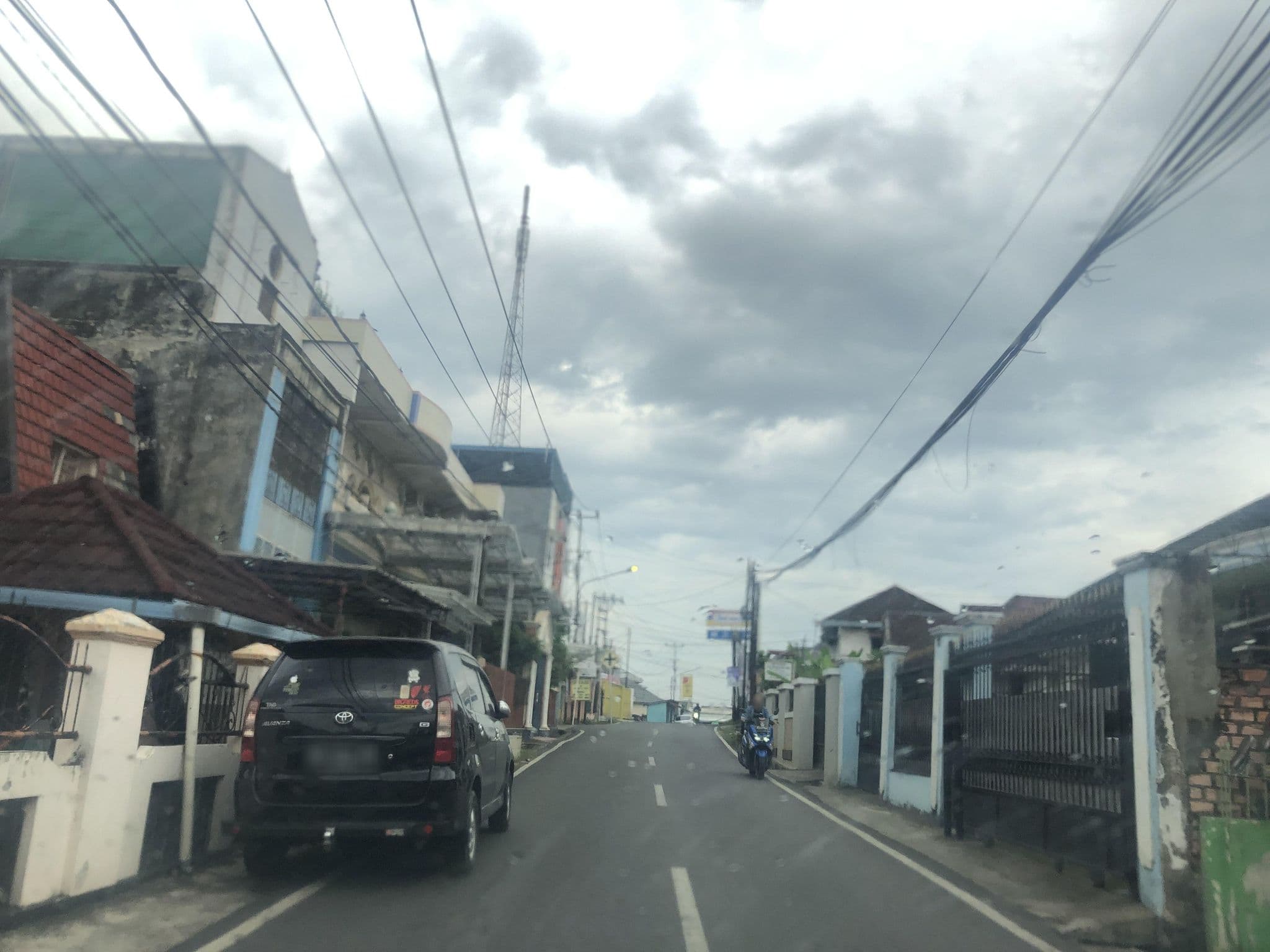 Street view near Crossandra Wisma, Palembang — © rbelladinak_kaart (CC BY-SA · Mapillary)
