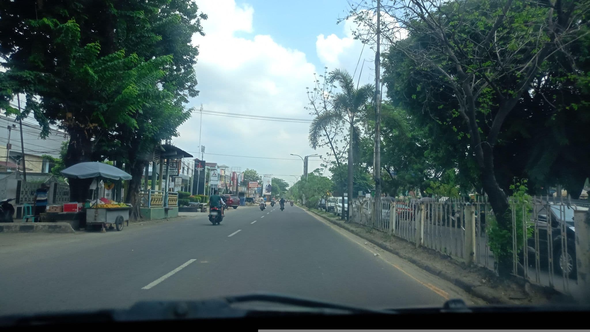 Street view near Mataram Hotel, Palembang — © Kaart_Local (CC BY-SA · Mapillary)