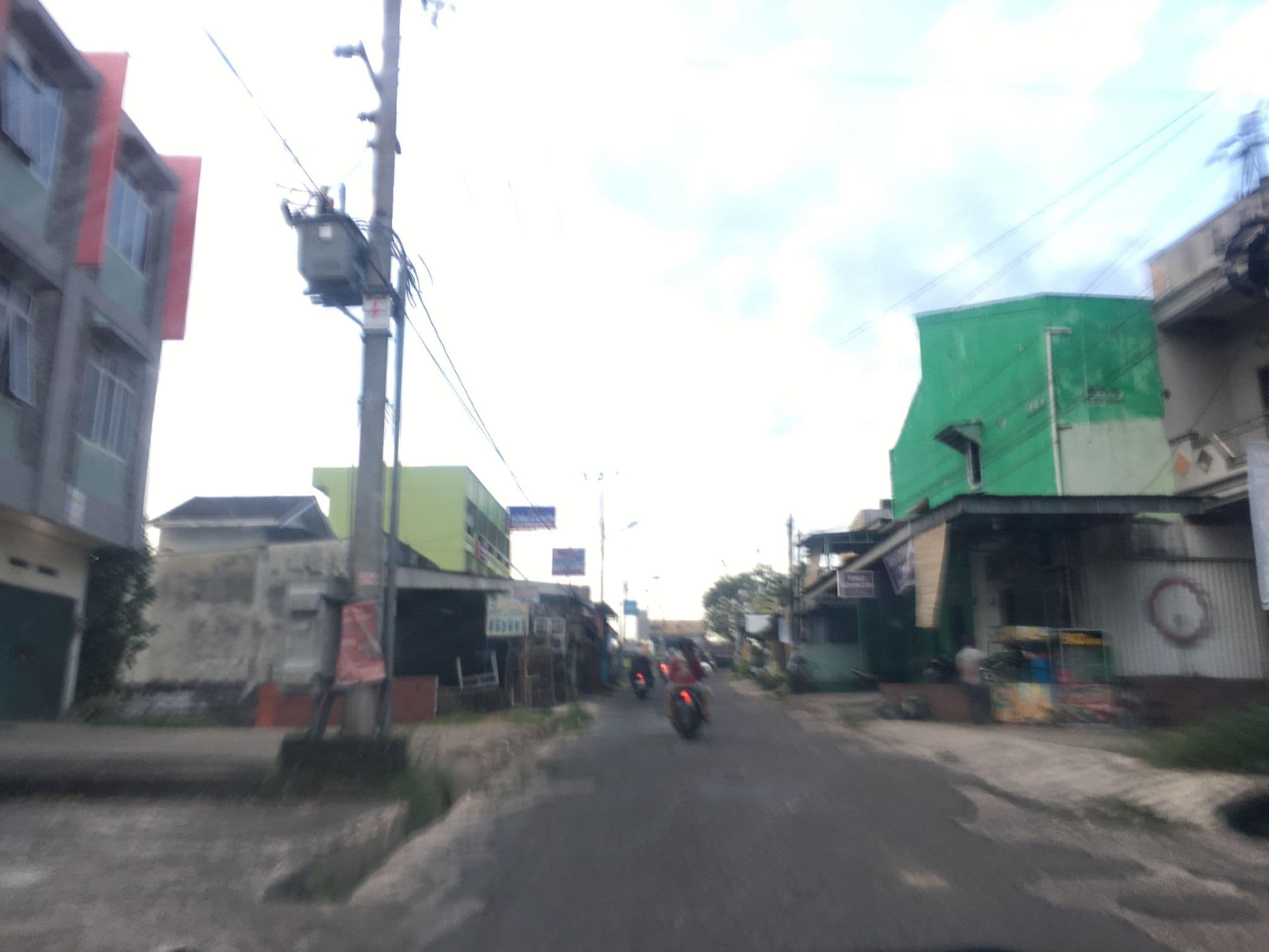 Street view near Hotel Mustika, Palembang — © rbelladinak_kaart (CC BY-SA · Mapillary)