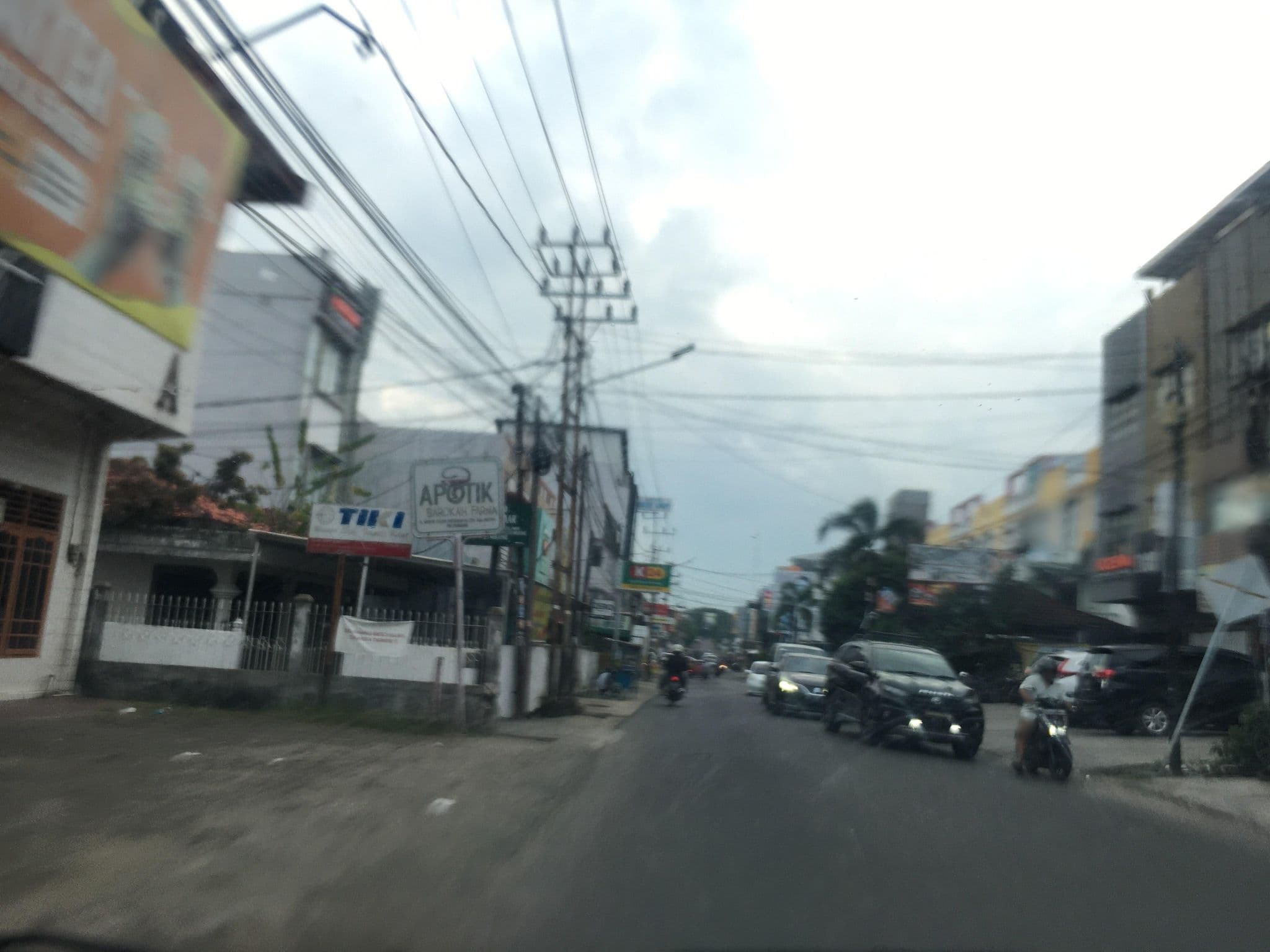 Street view near Hotel Relasi, Palembang — © rbelladinak_kaart (CC BY-SA · Mapillary)