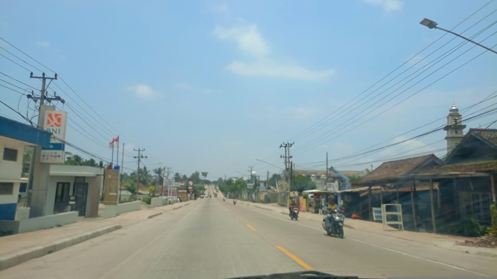 Street view near Hotel Raden Palembang, Palembang — © Kaart_Local (CC BY-SA · Mapillary)