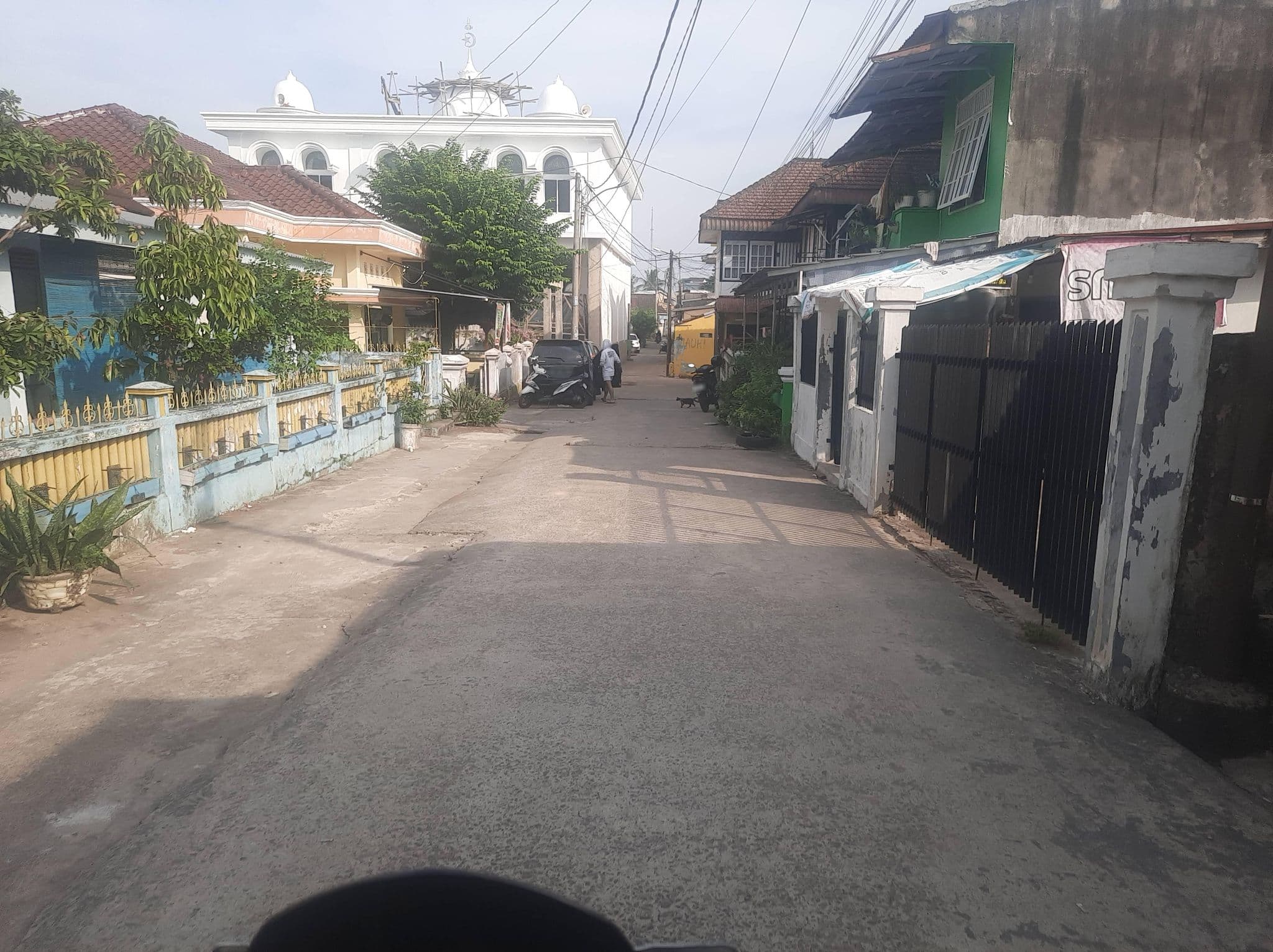 Street view near Hotel Hikmaz Taba Syariah Lubuk Linggau, Palembang — © Kaart_Local (CC BY-SA · Mapillary)