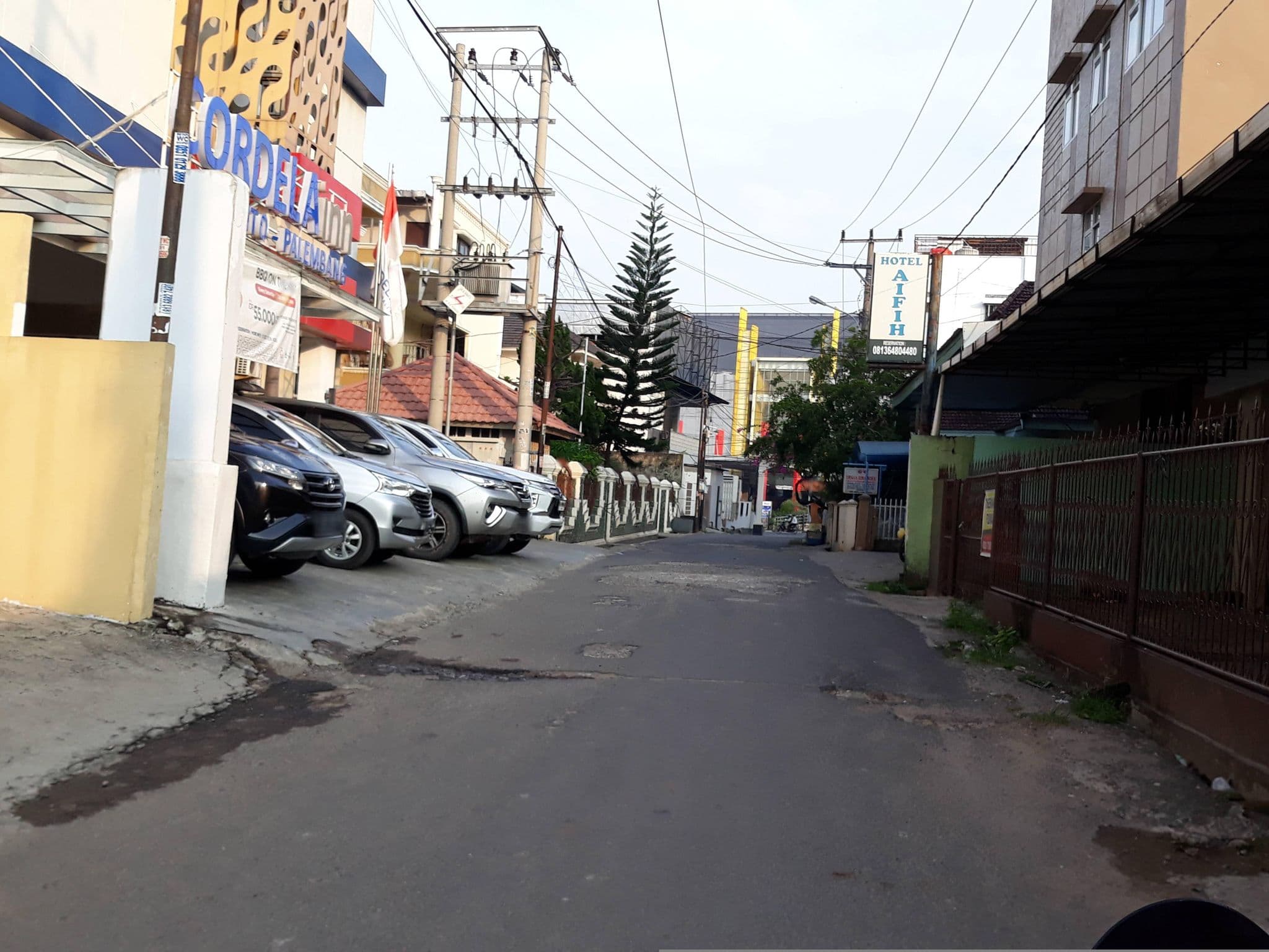 Street view near Triantama Hotel, Palembang — © Kaart_Local (CC BY-SA · Mapillary)