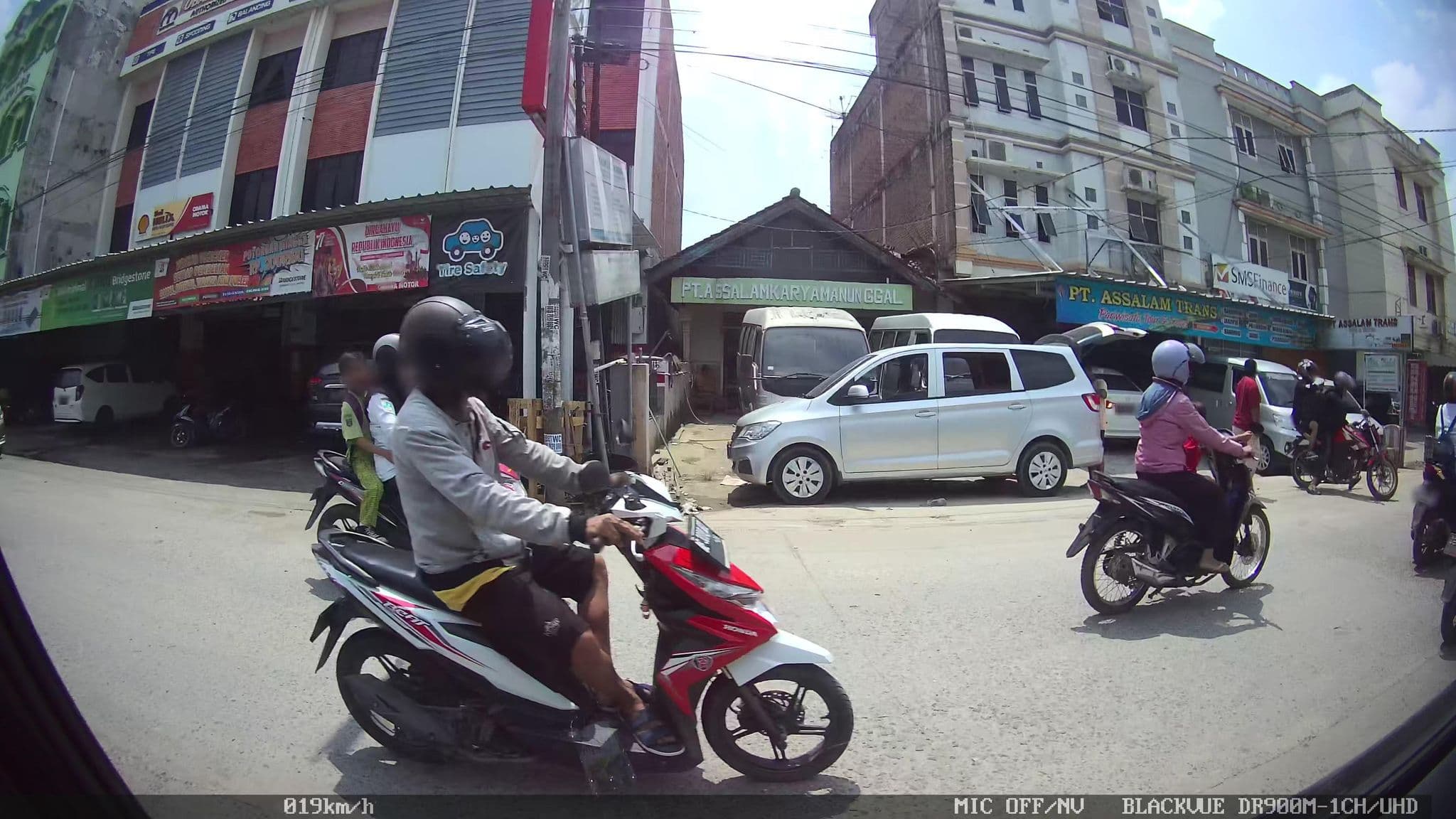Street view near Qolbil Yasya El Hakim, Bandar Lampung — © kaart_2 (CC BY-SA · Mapillary)