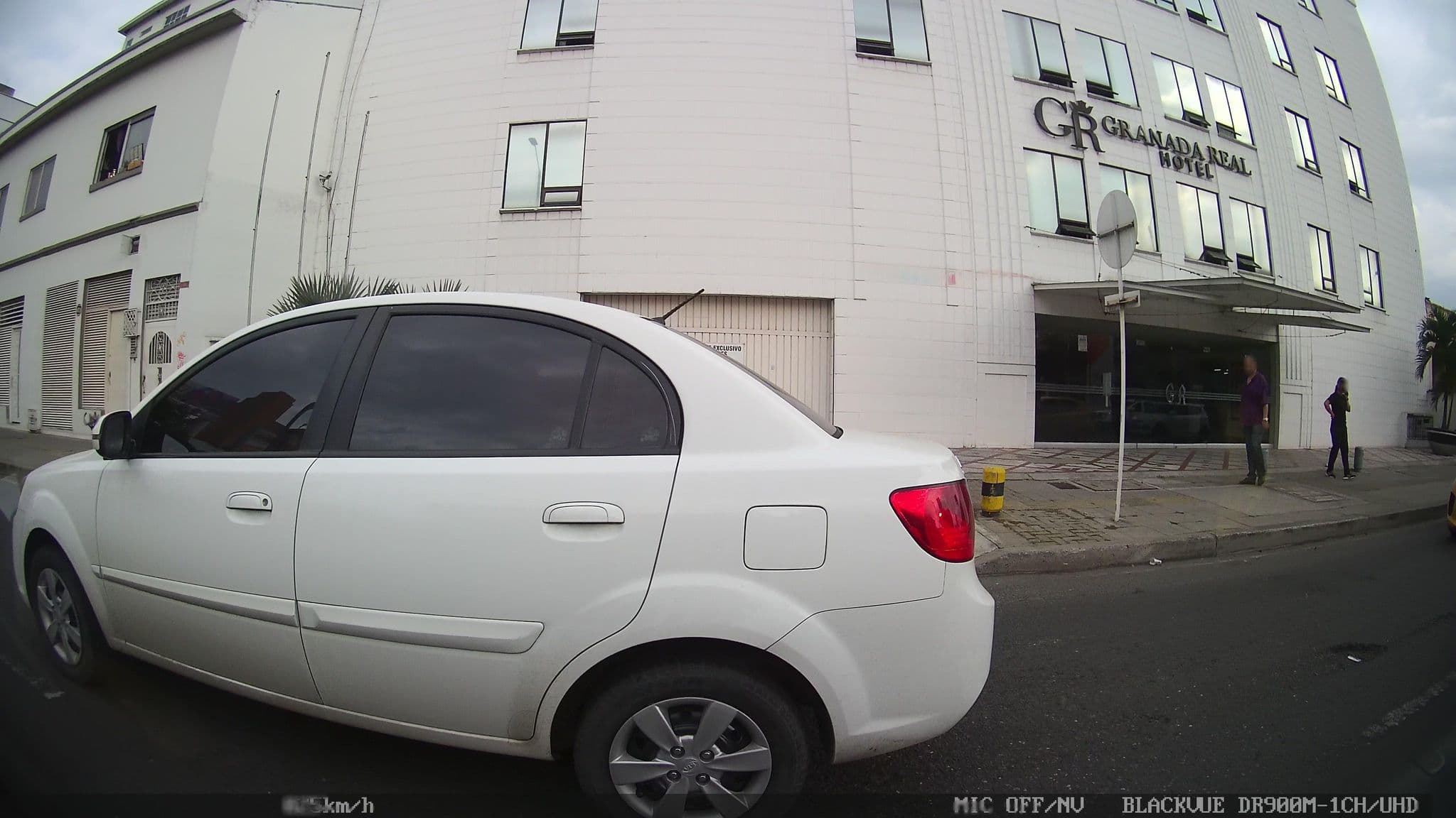Street view near Hotel granada Real, Cali — © kaart5 (CC BY-SA · Mapillary)