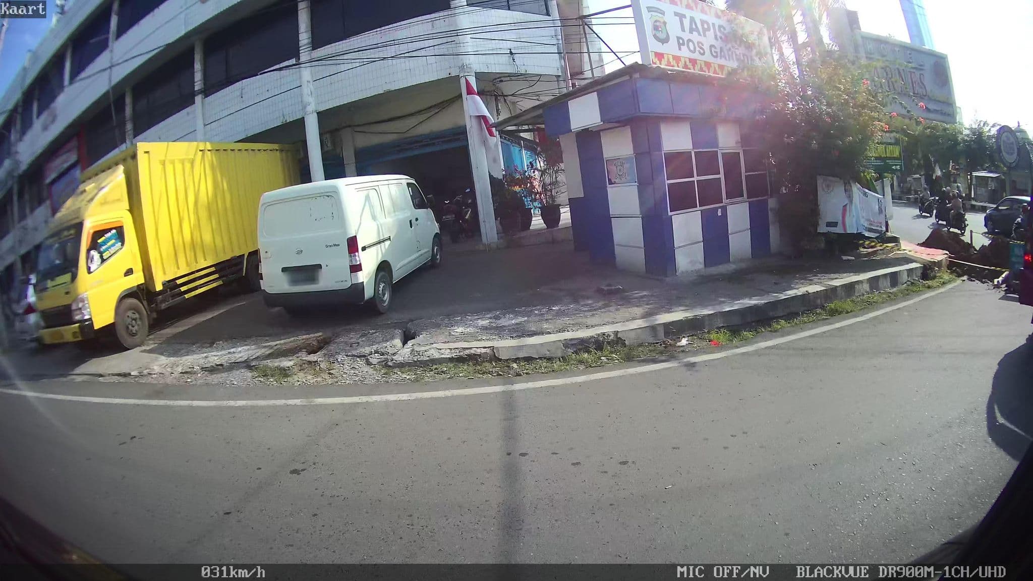 Street view near Arnes central hotel (depanya)haha, Bandar Lampung — © kaart_2 (CC BY-SA · Mapillary)