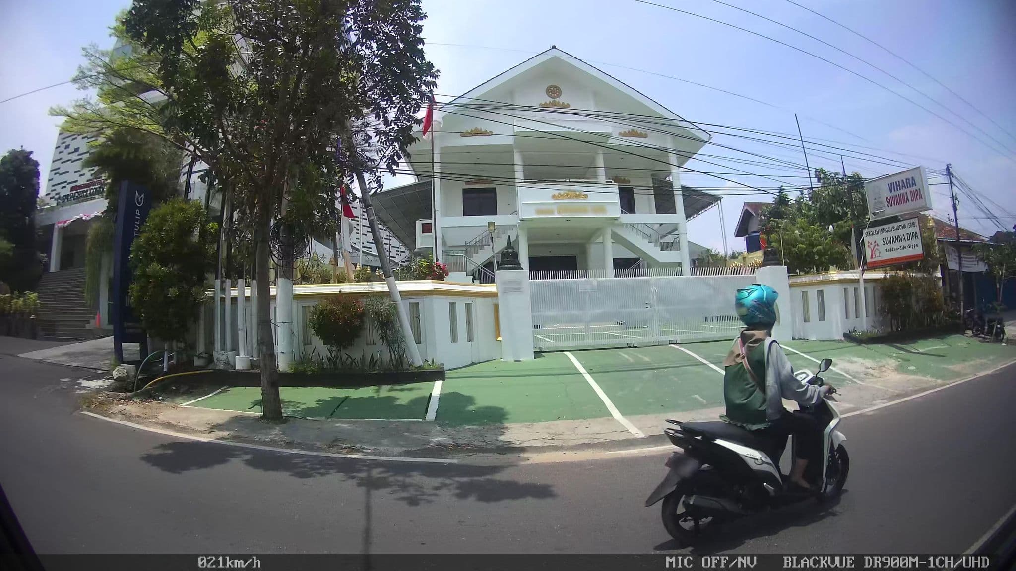 Street view near Golden Tulip Springhill Lampung, Bandar Lampung — © kaart_2 (CC BY-SA · Mapillary)