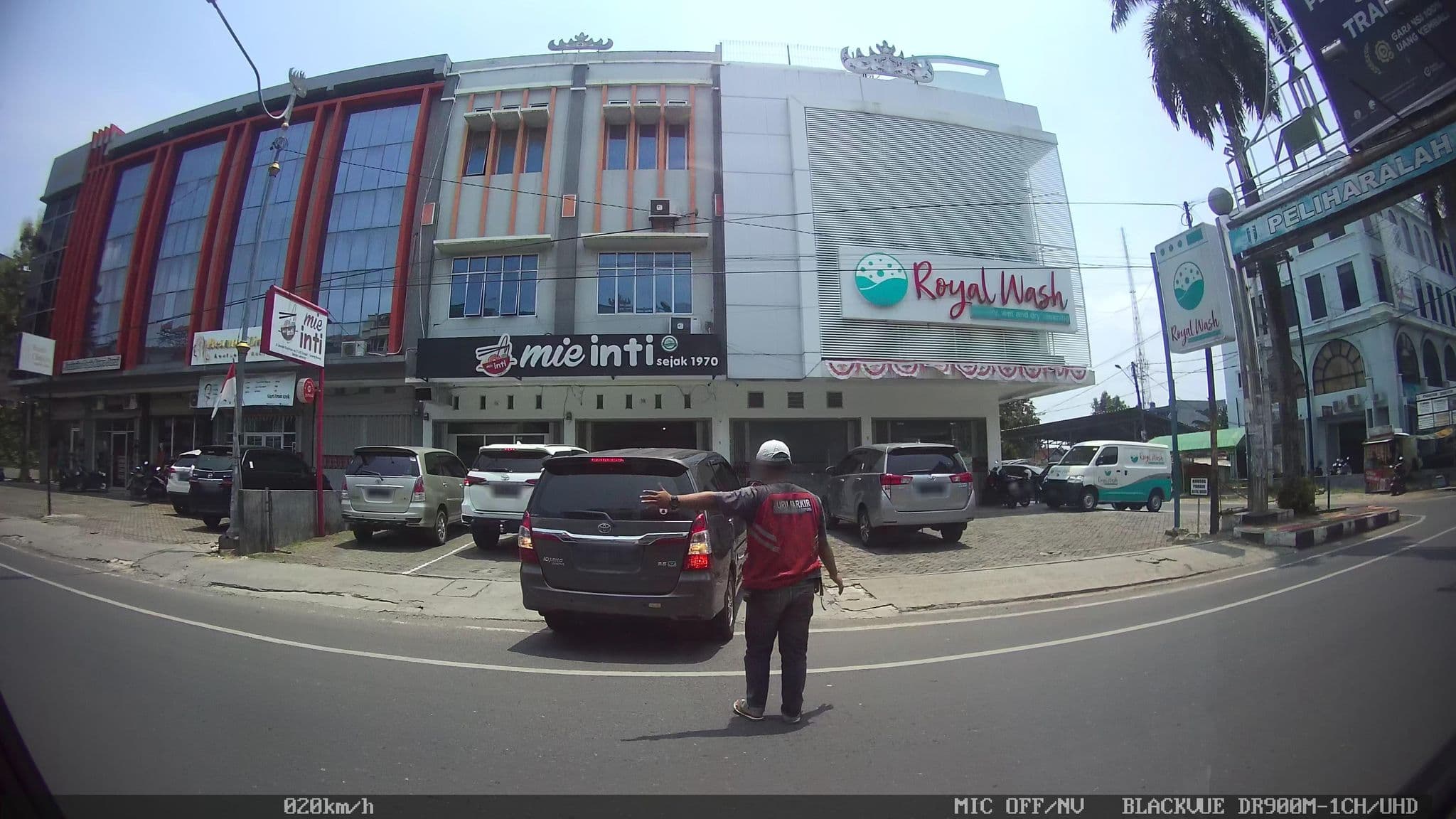 Street view near pelangi residence, Bandar Lampung — © kaart_2 (CC BY-SA · Mapillary)