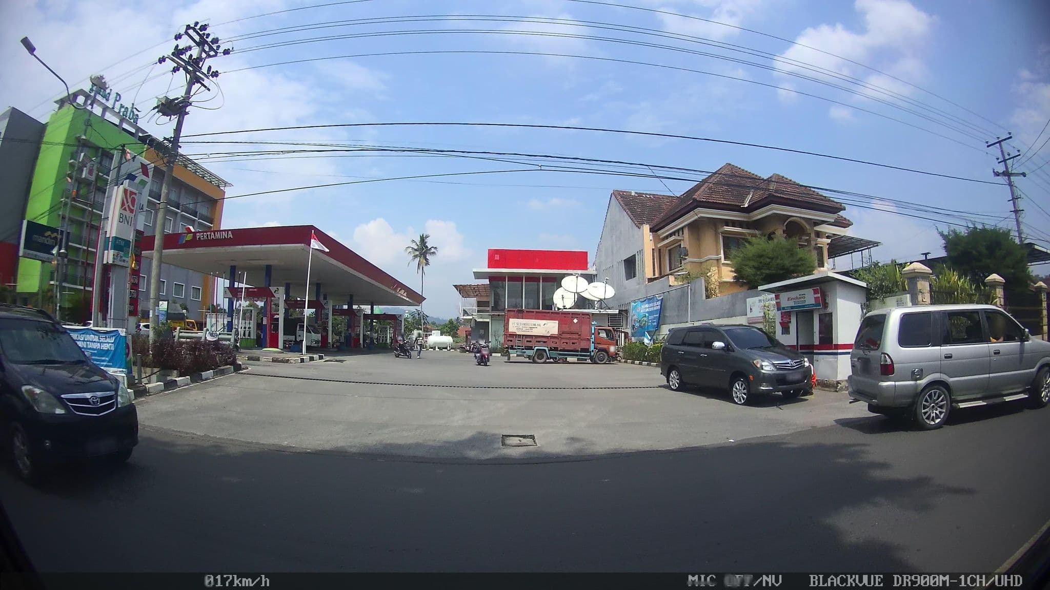 Street view near Hotel Grand Praba, Bandar Lampung — © kaart_2 (CC BY-SA · Mapillary)
