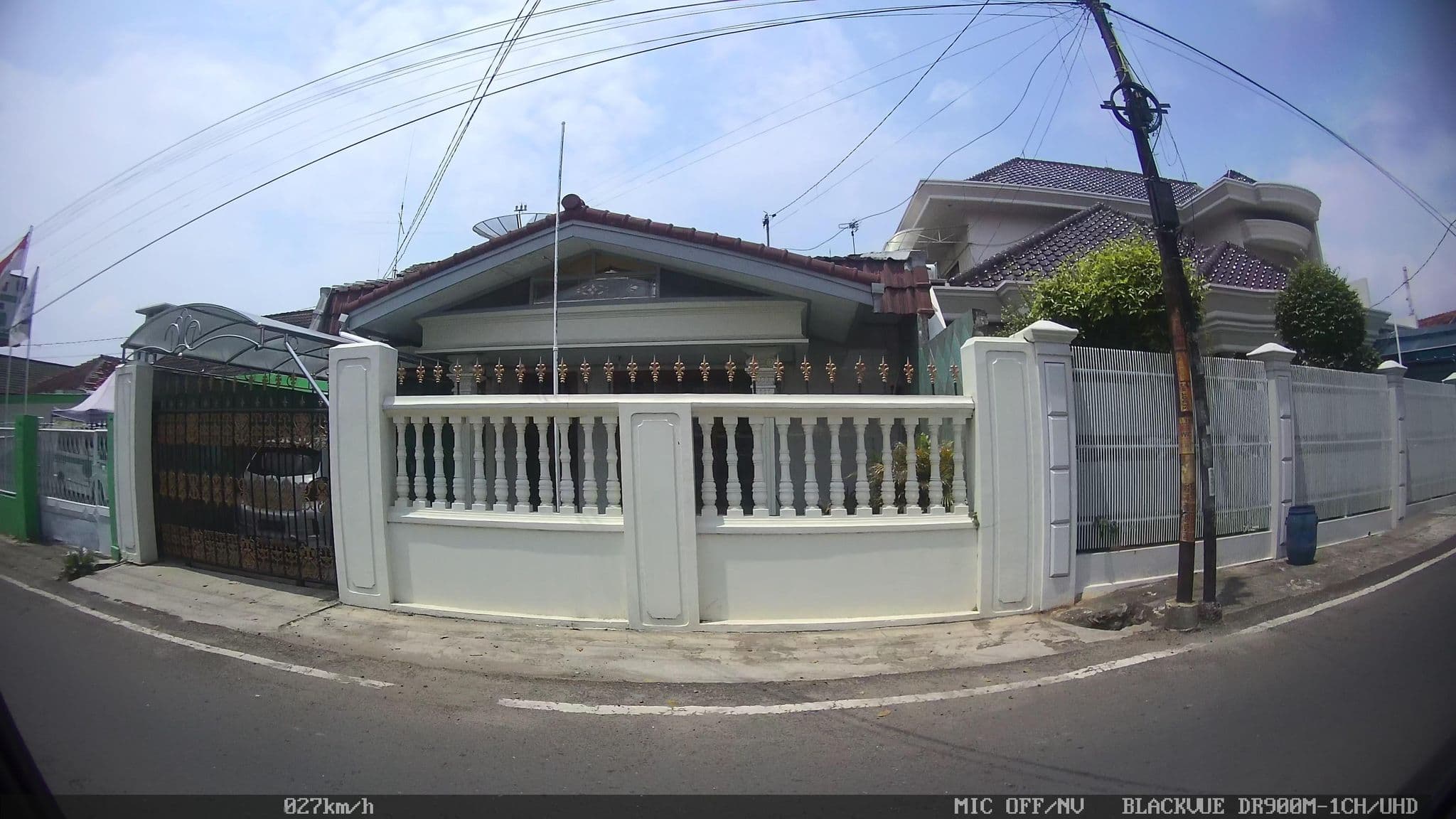 Street view near Rarem Bed & Breakfast Lampung, Bandar Lampung — © kaart_2 (CC BY-SA · Mapillary)