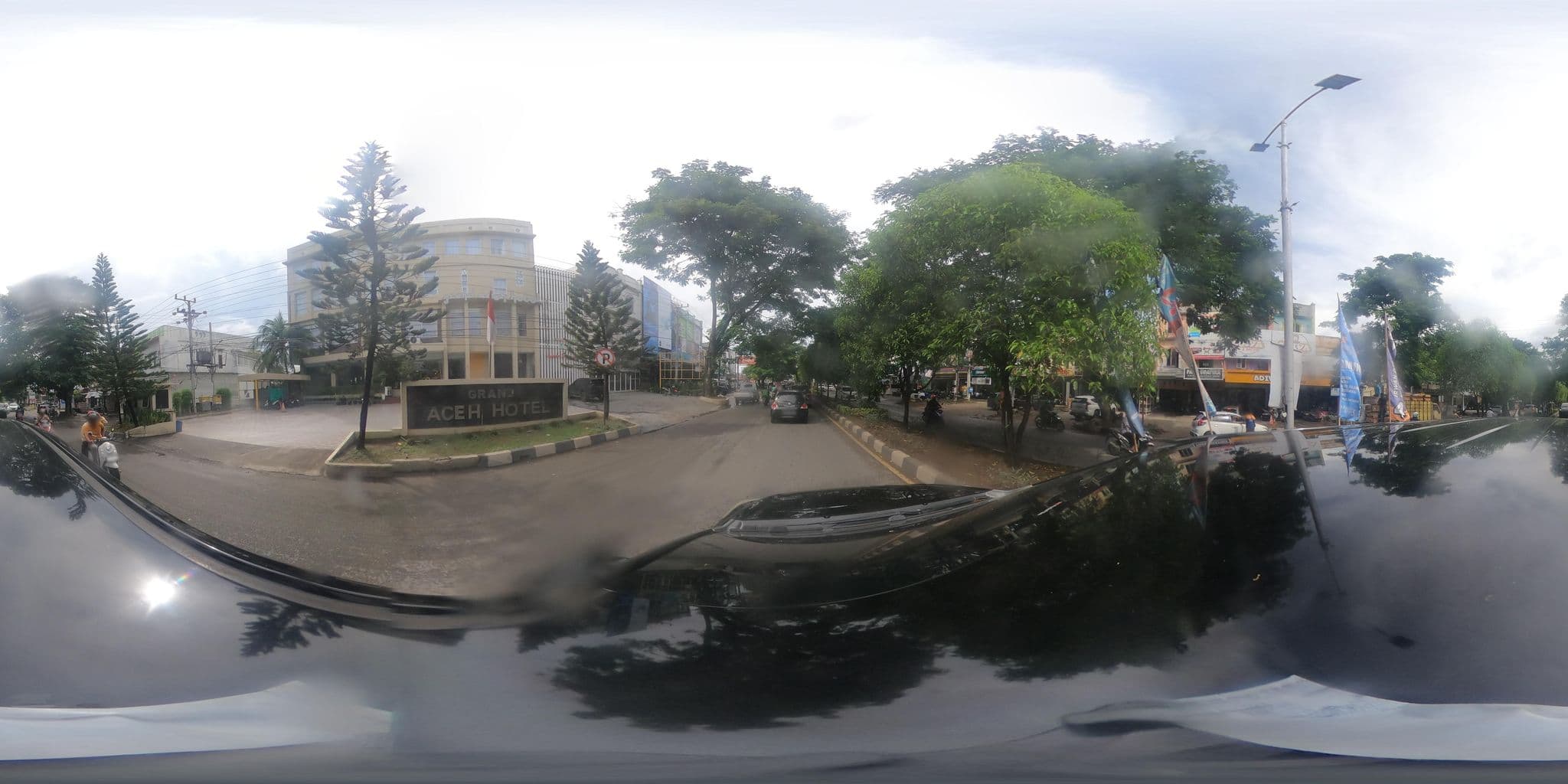 Street view near Grand Aceh Hotel, Banda Aceh — © rgtm_ryuiki (CC BY-SA · Mapillary)
