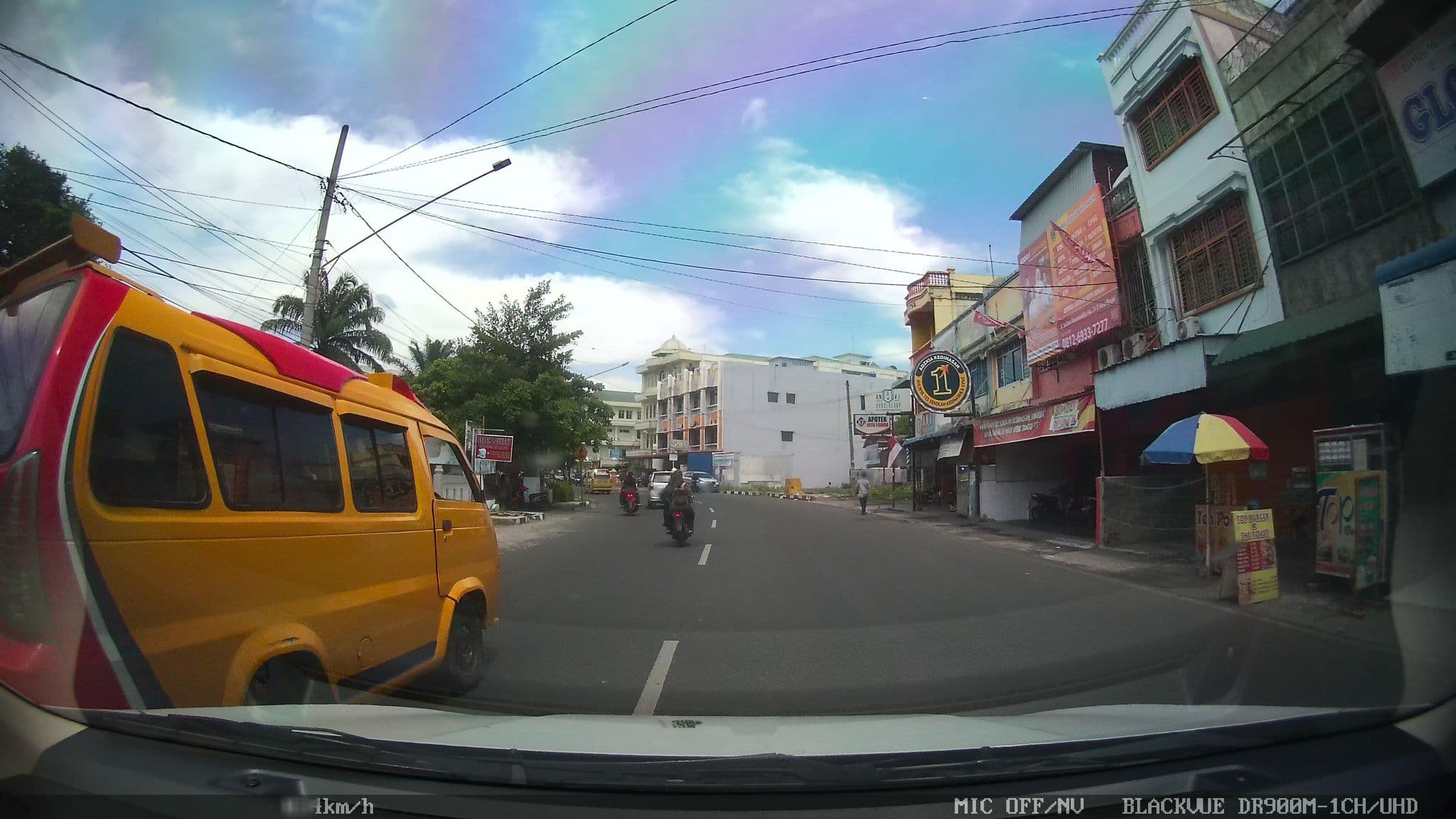Street view near Hotel Graha Kardopa, Binjai — © kaart_2 (CC BY-SA · Mapillary)
