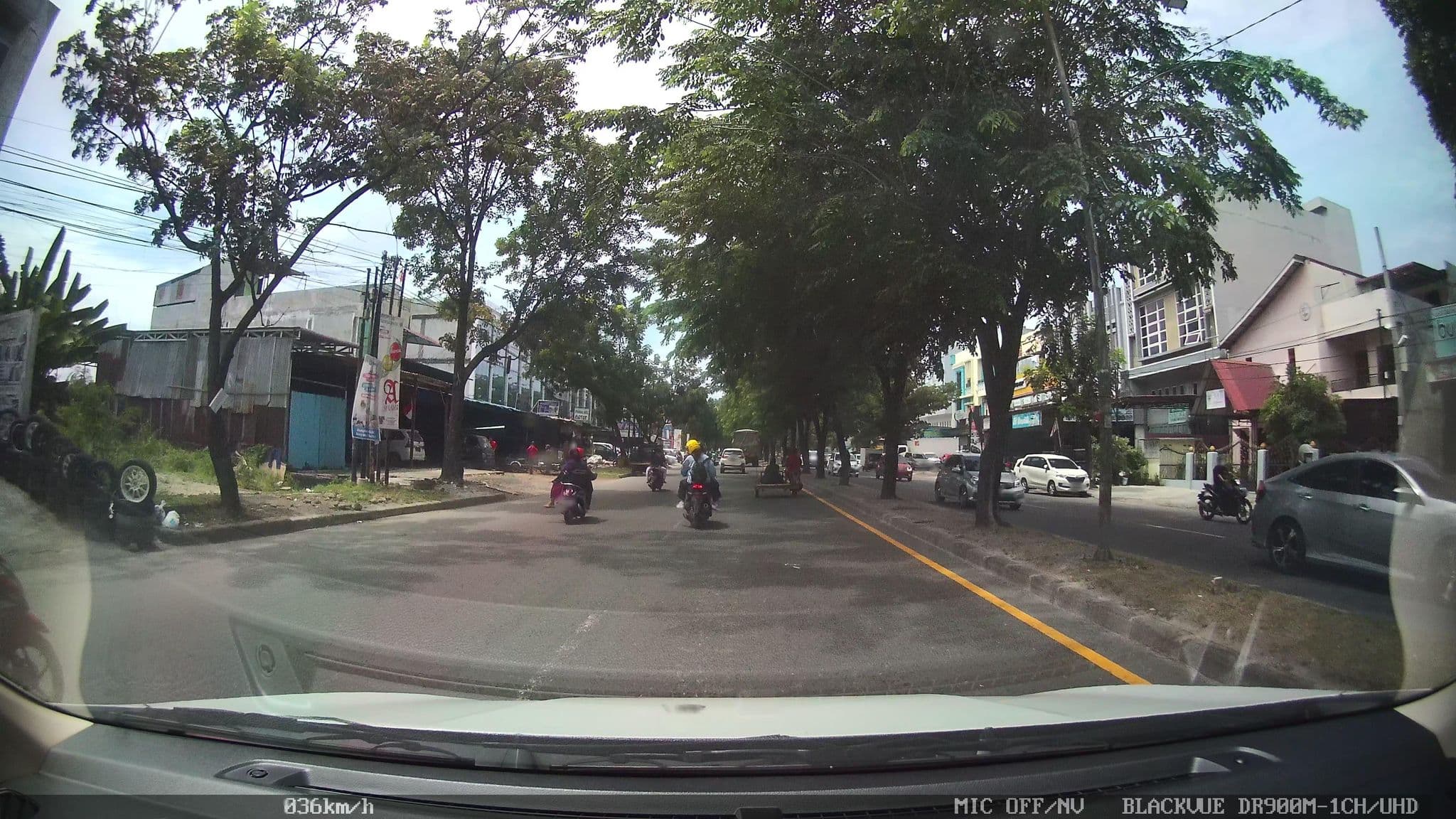 Street view near Hotel Saudara Syariah, Sunggal — © kaart_2 (CC BY-SA · Mapillary)