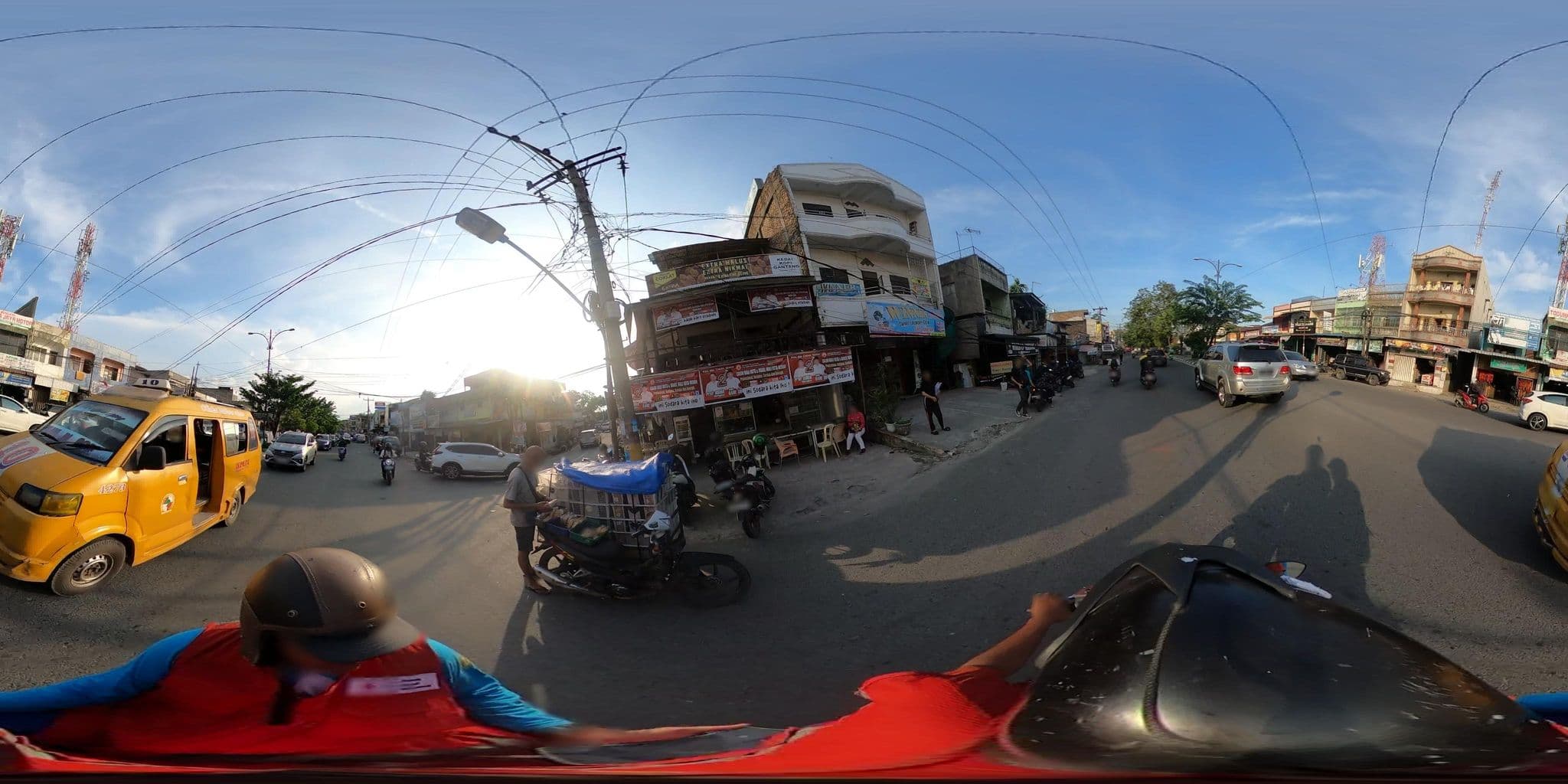 Street view near Rudang Berastagi Hotel & Resort, Medan — © danbjoseph (CC BY-SA · Mapillary)