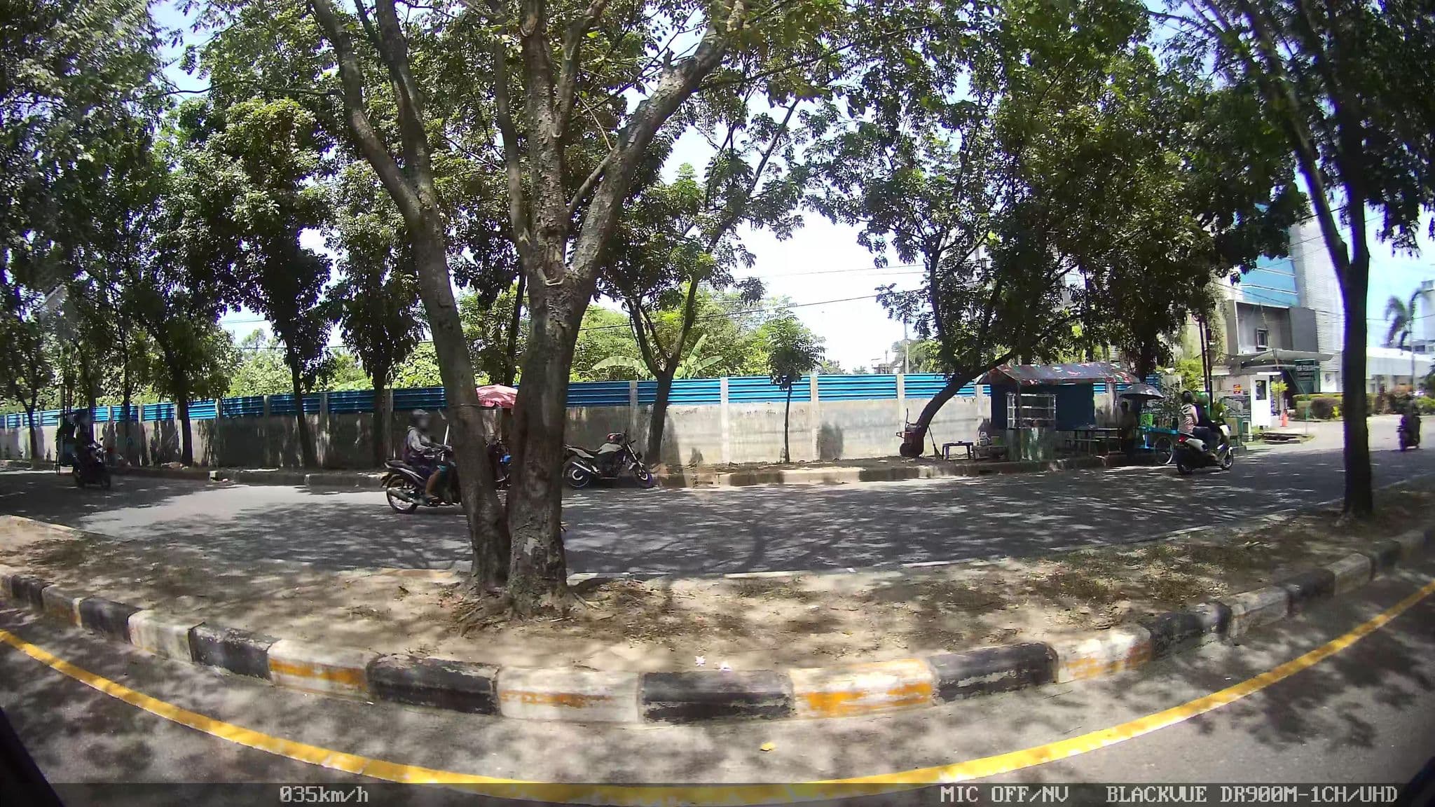 Street view near Sinabung Resort, Sunggal — © kaart_2 (CC BY-SA · Mapillary)