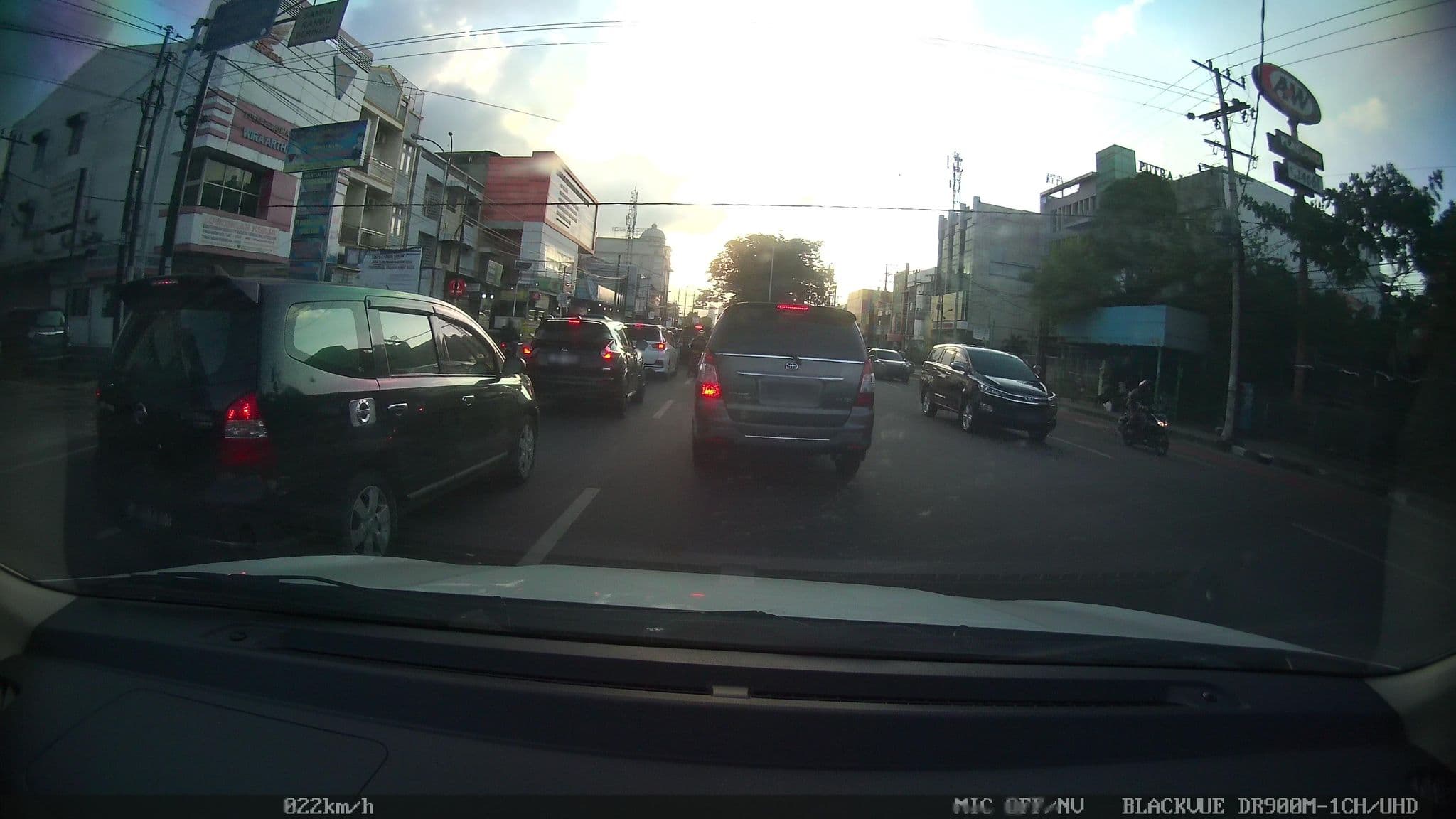 Street view near Hotel Syariah Al'Jayri, Medan — © kaart_2 (CC BY-SA · Mapillary)