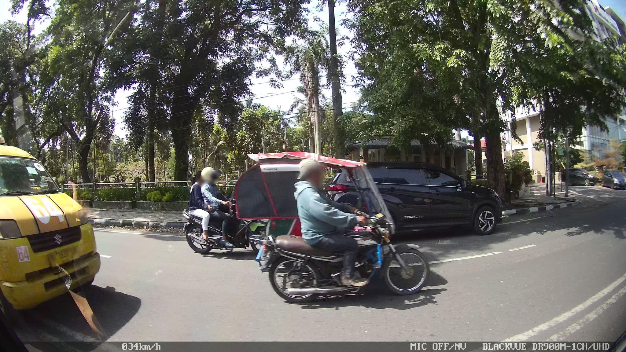Street view near Hotel gajahmada, Medan — © kaart_2 (CC BY-SA · Mapillary)