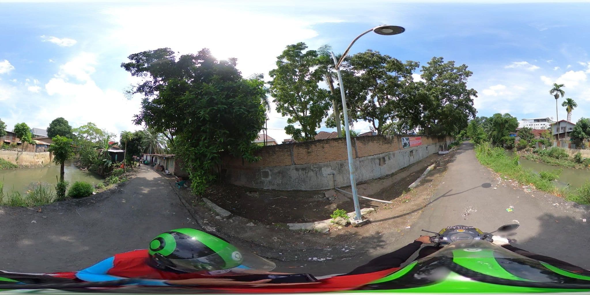 Street view near Highlands Resorts (Brastagi,Medan), Medan — © danbjoseph (CC BY-SA · Mapillary)