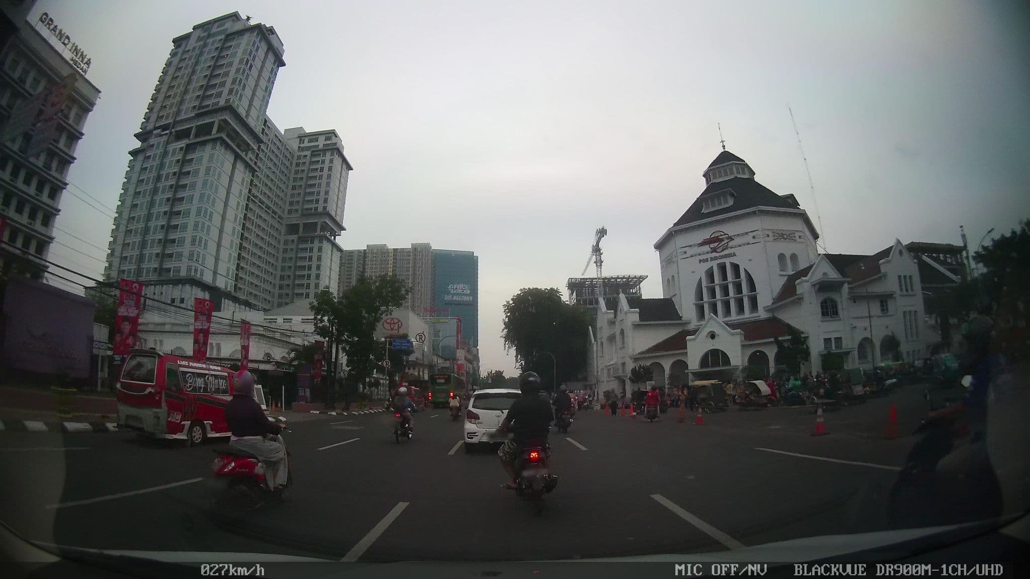 Street view near Atria Serpong Hotel, Medan — © kaart_2 (CC BY-SA · Mapillary)