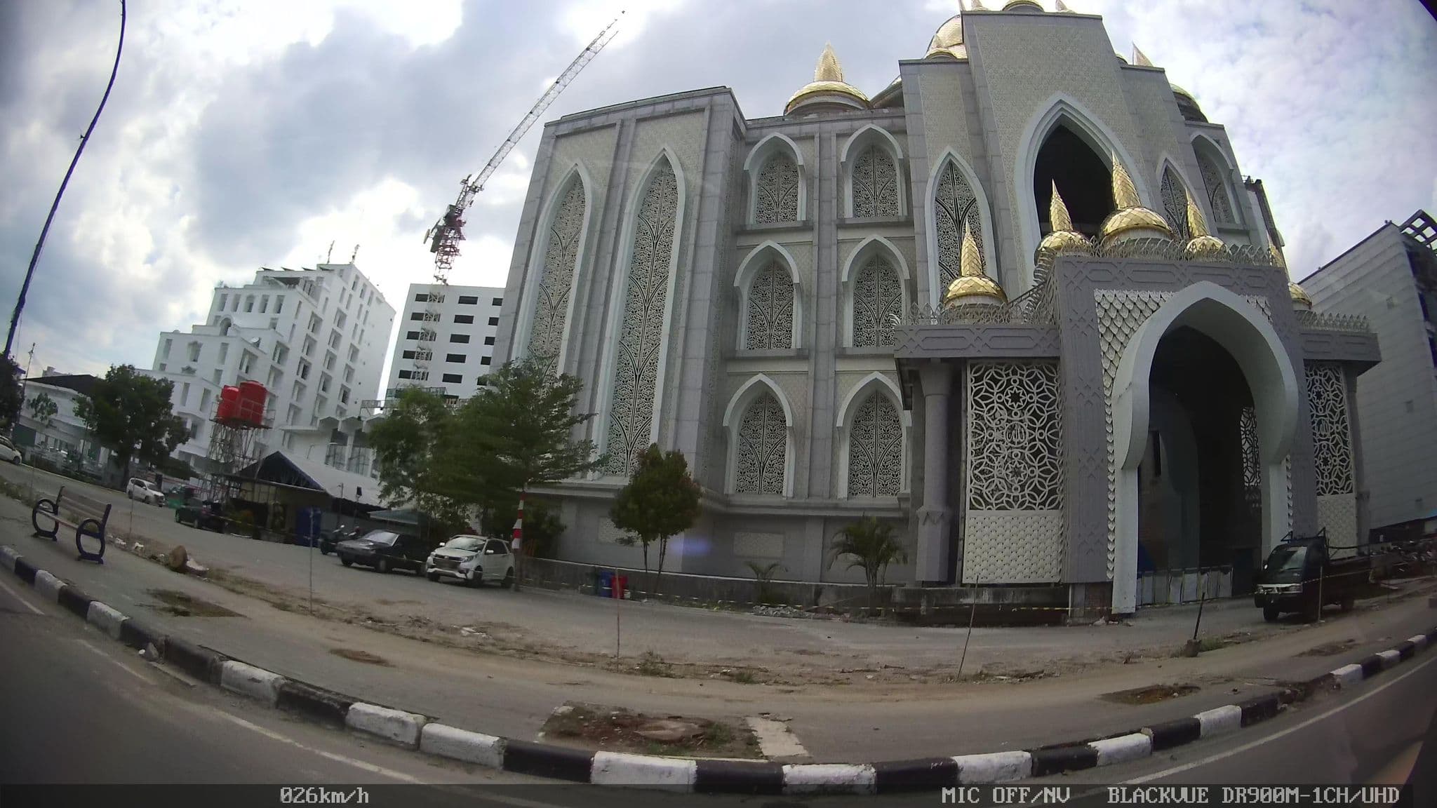 Street view near hotel elite, Medan — © kaart_2 (CC BY-SA · Mapillary)