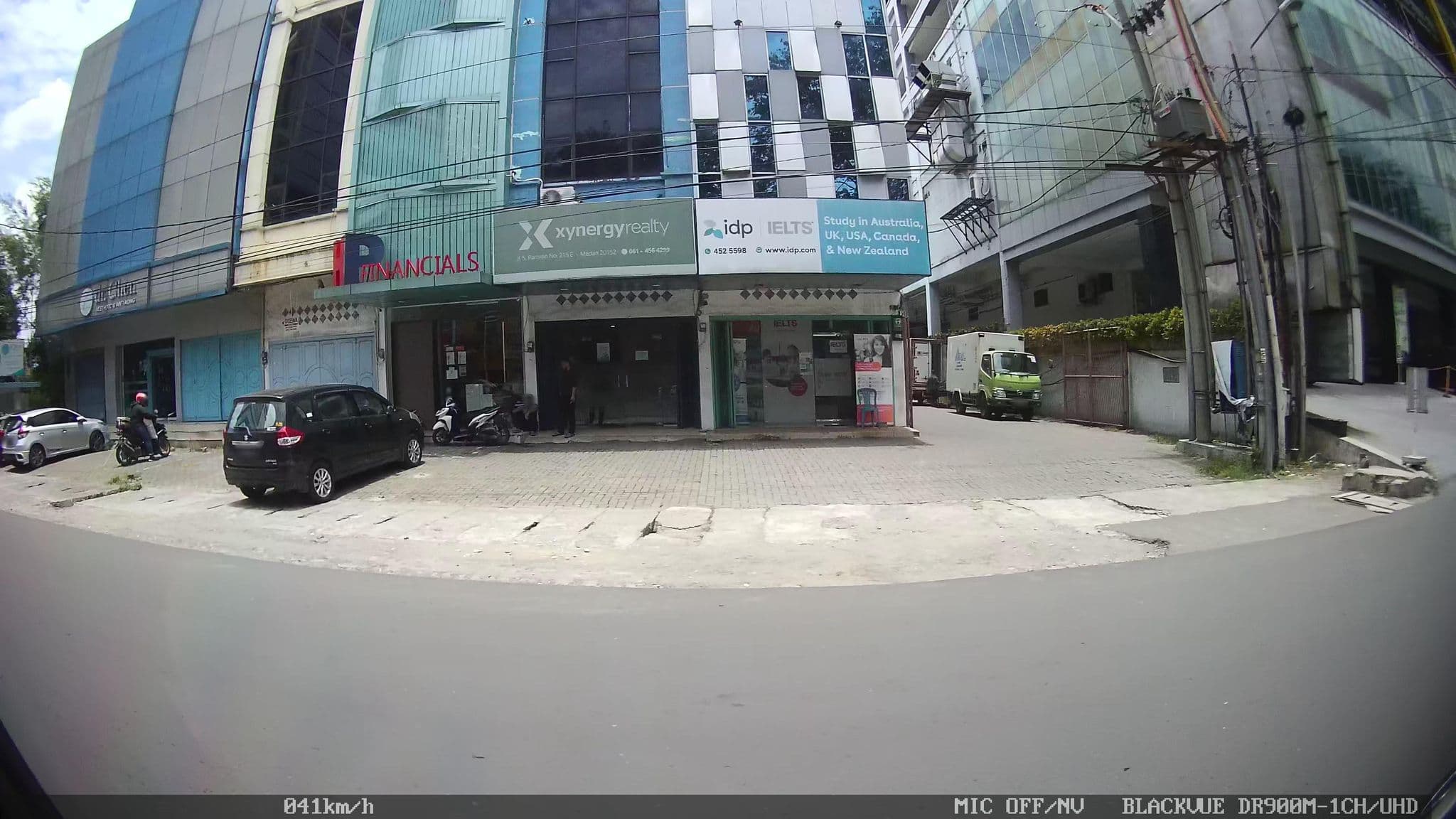 Street view near The View, Medan — © kaart_2 (CC BY-SA · Mapillary)