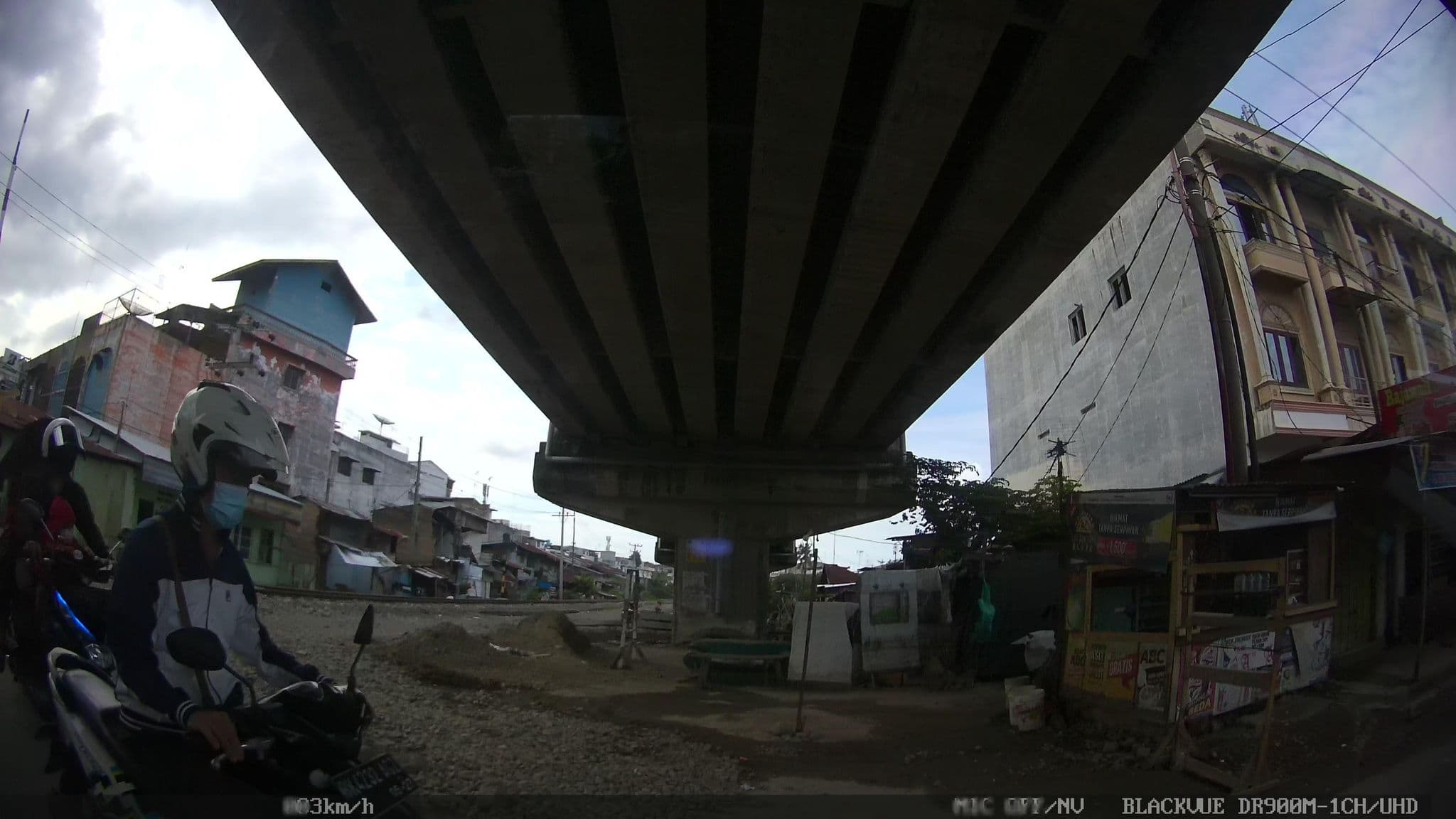 Street view near Emerald Garden Internasional Hotel, Medan — © kaart_2 (CC BY-SA · Mapillary)