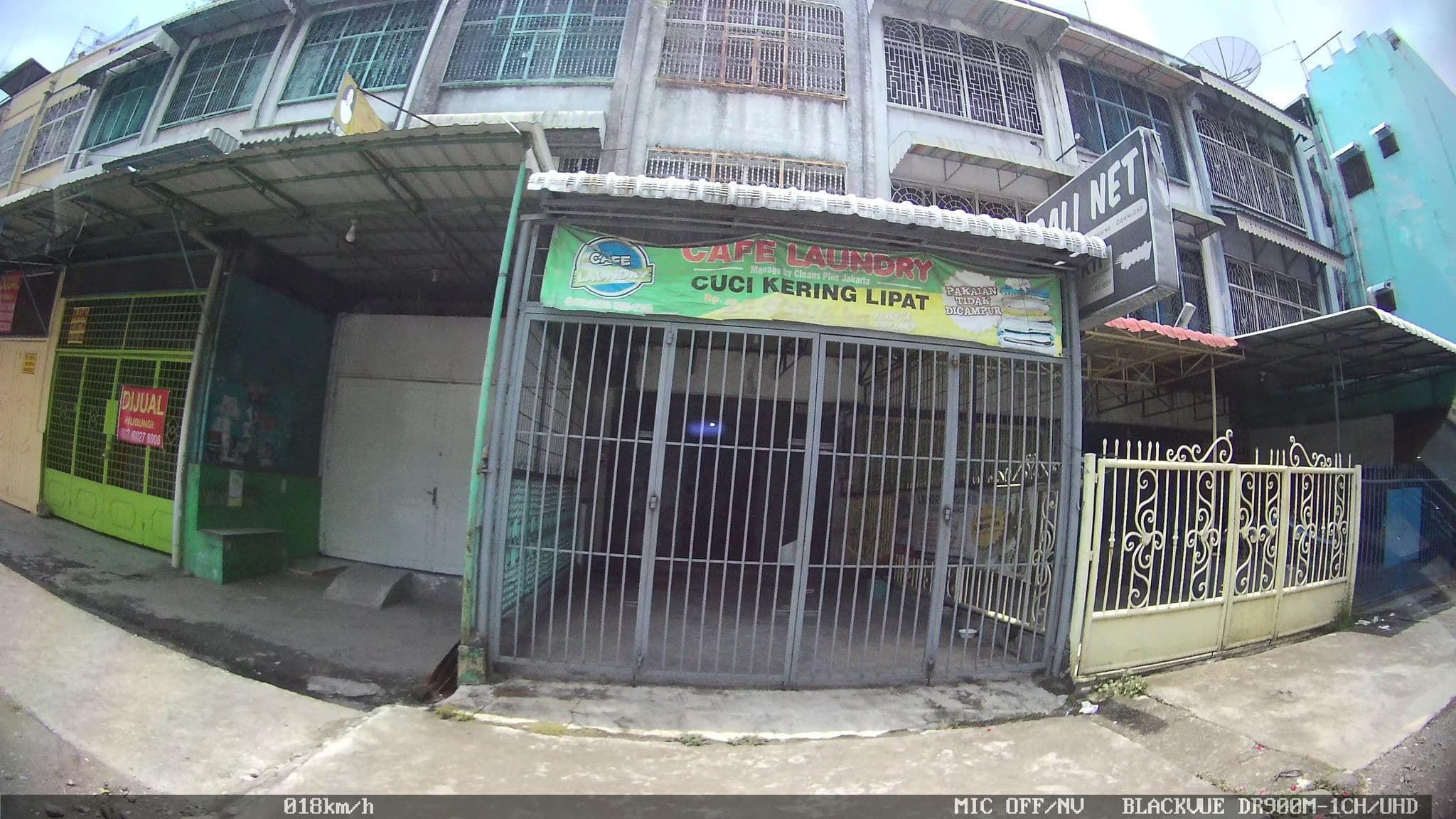 Street view near Begundal's Resort, Medan — © kaart_2 (CC BY-SA · Mapillary)