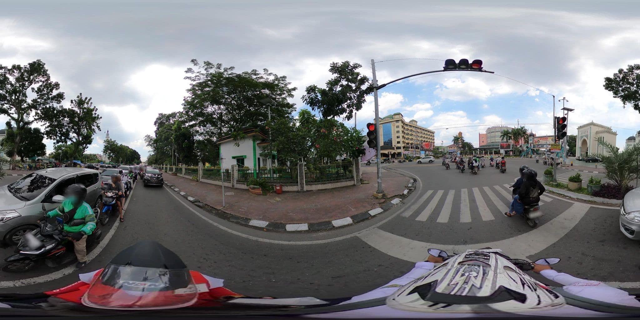 Street view near Room 403, Medan — © danbjoseph (CC BY-SA · Mapillary)