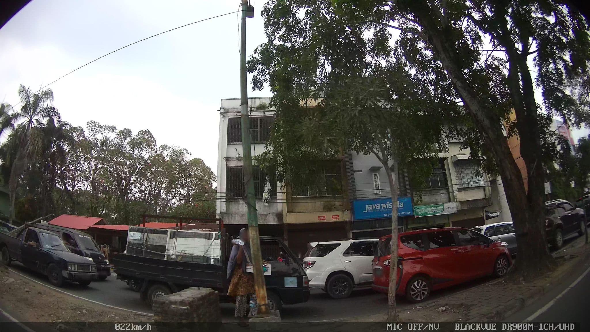 Street view near Tiara Hotel 7th Floor, Medan — © kaart_2 (CC BY-SA · Mapillary)