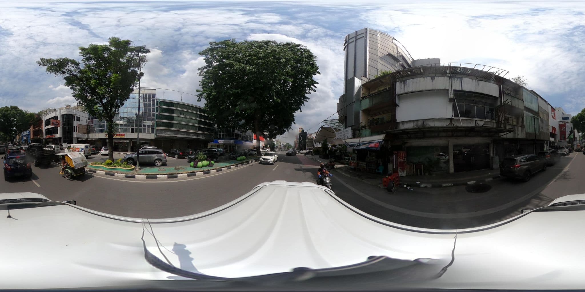 Street view near Roof Top Hermes Hotel, Medan — © kaart_360 (CC BY-SA · Mapillary)