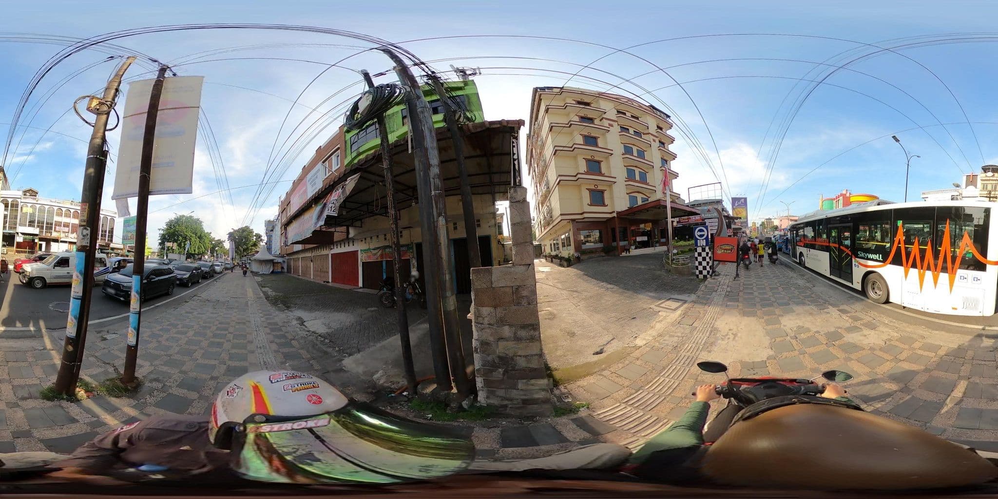 Street view near Zakia hotel, Medan — © danbjoseph (CC BY-SA · Mapillary)
