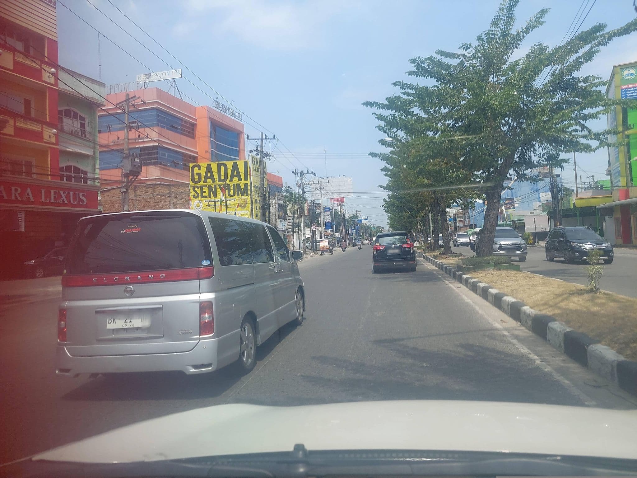 Street view near Hotel bidakara jakarta, Medan — © donny3009 (CC BY-SA · Mapillary)