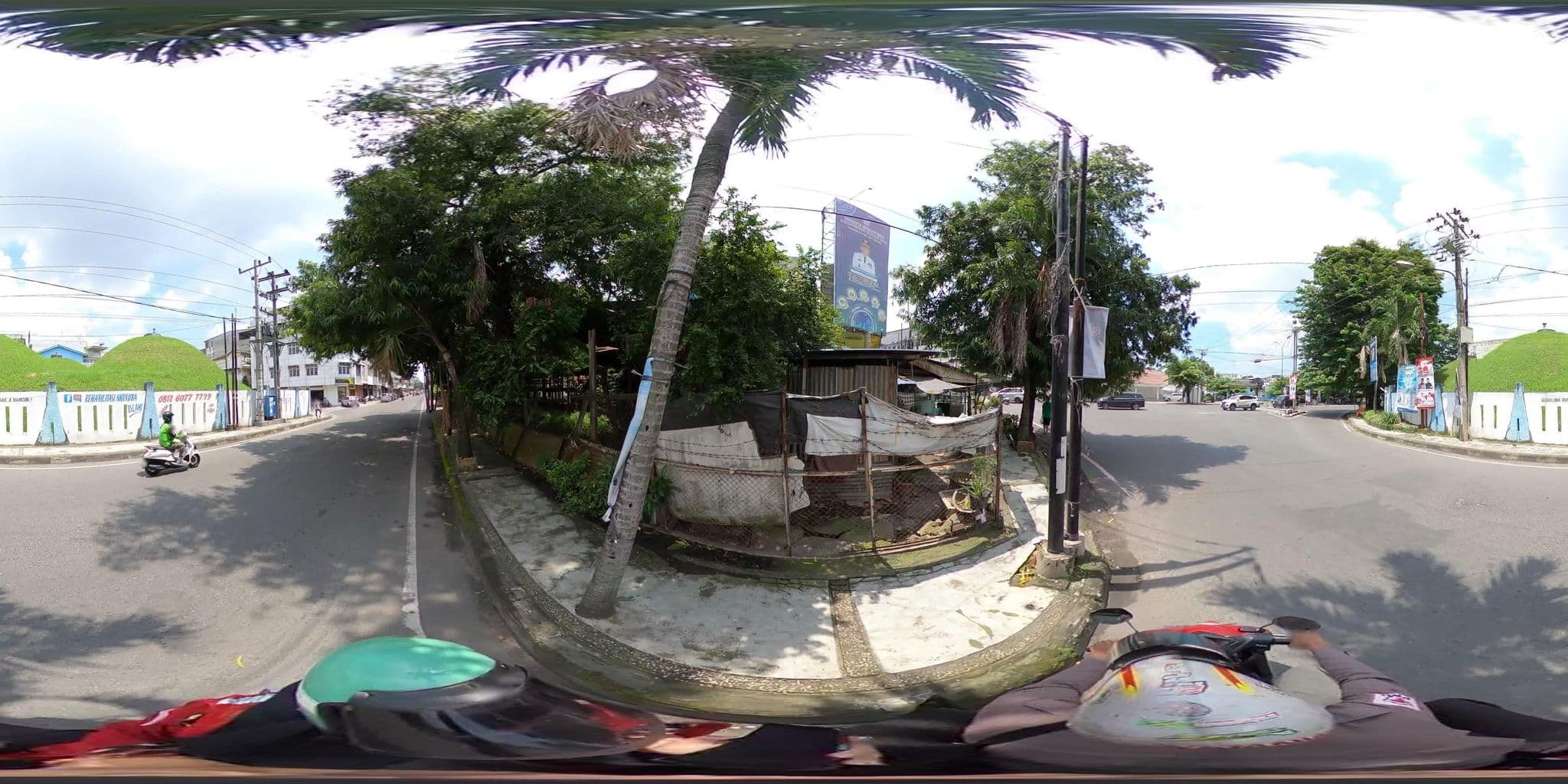 Street view near 5th Floor, Medanville Hotel, Medan — © danbjoseph (CC BY-SA · Mapillary)