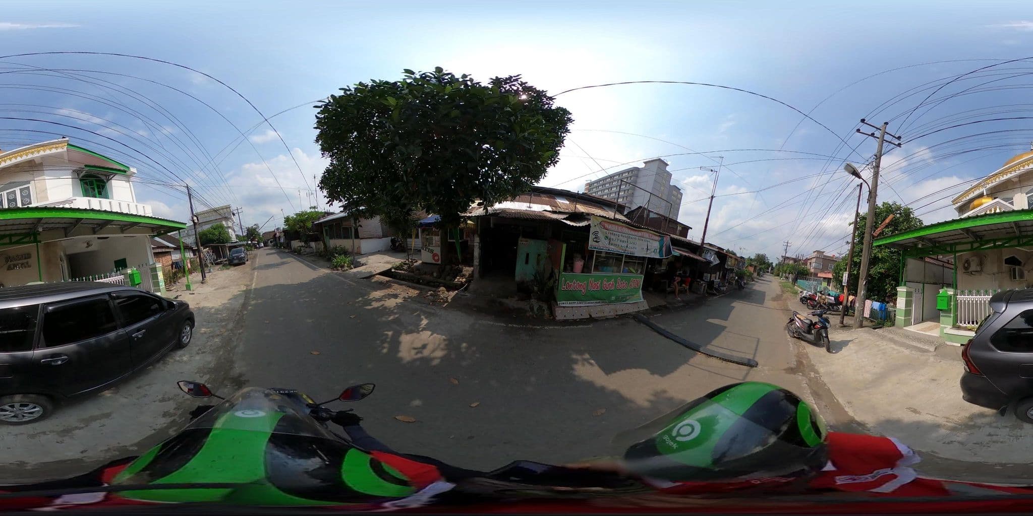 Street view near Shahibah Guesthouse, Medan — © danbjoseph (CC BY-SA · Mapillary)