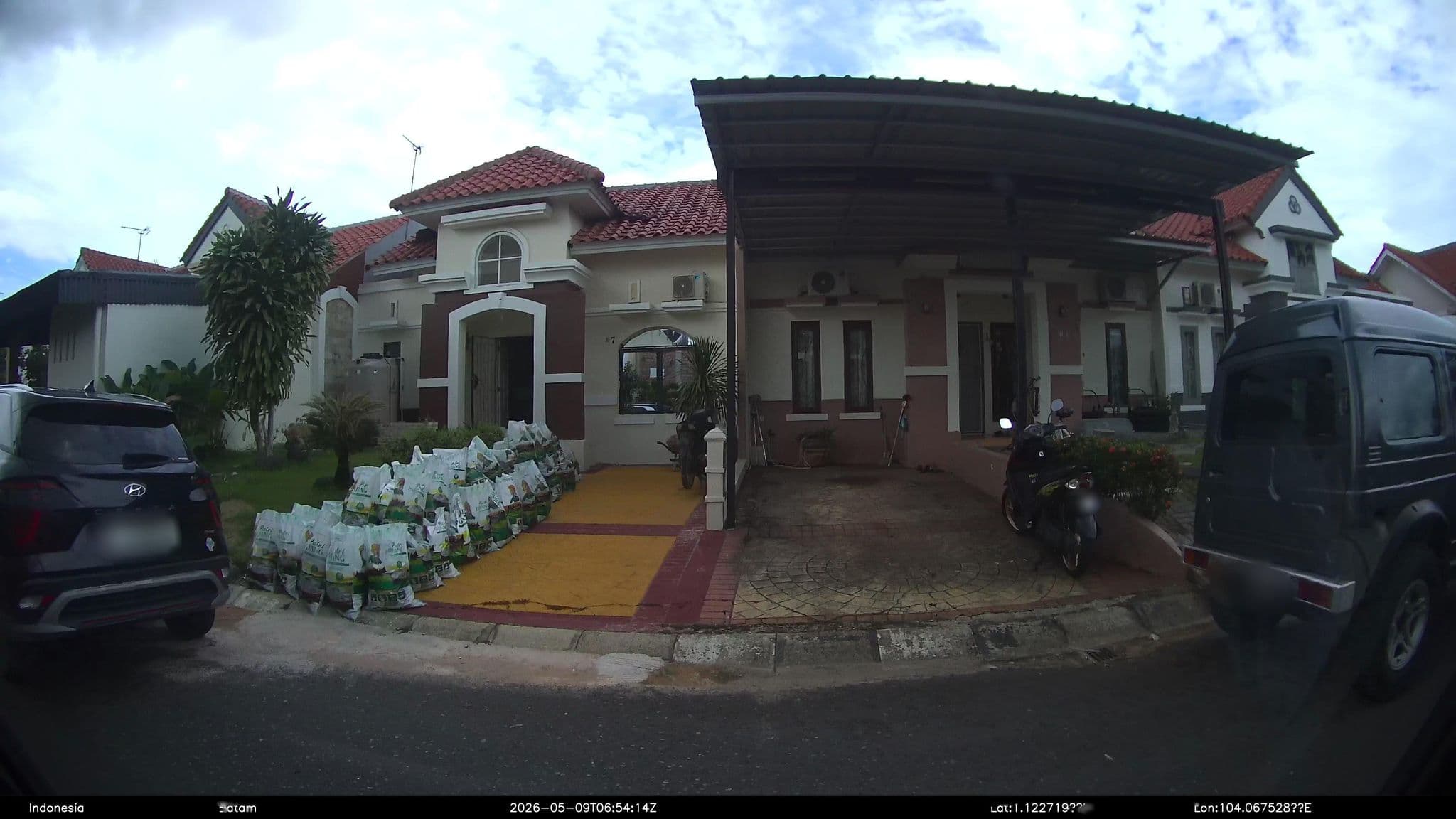 Street view near Home of Zen, Batam — © Kaart---LEFT (CC BY-SA · Mapillary)