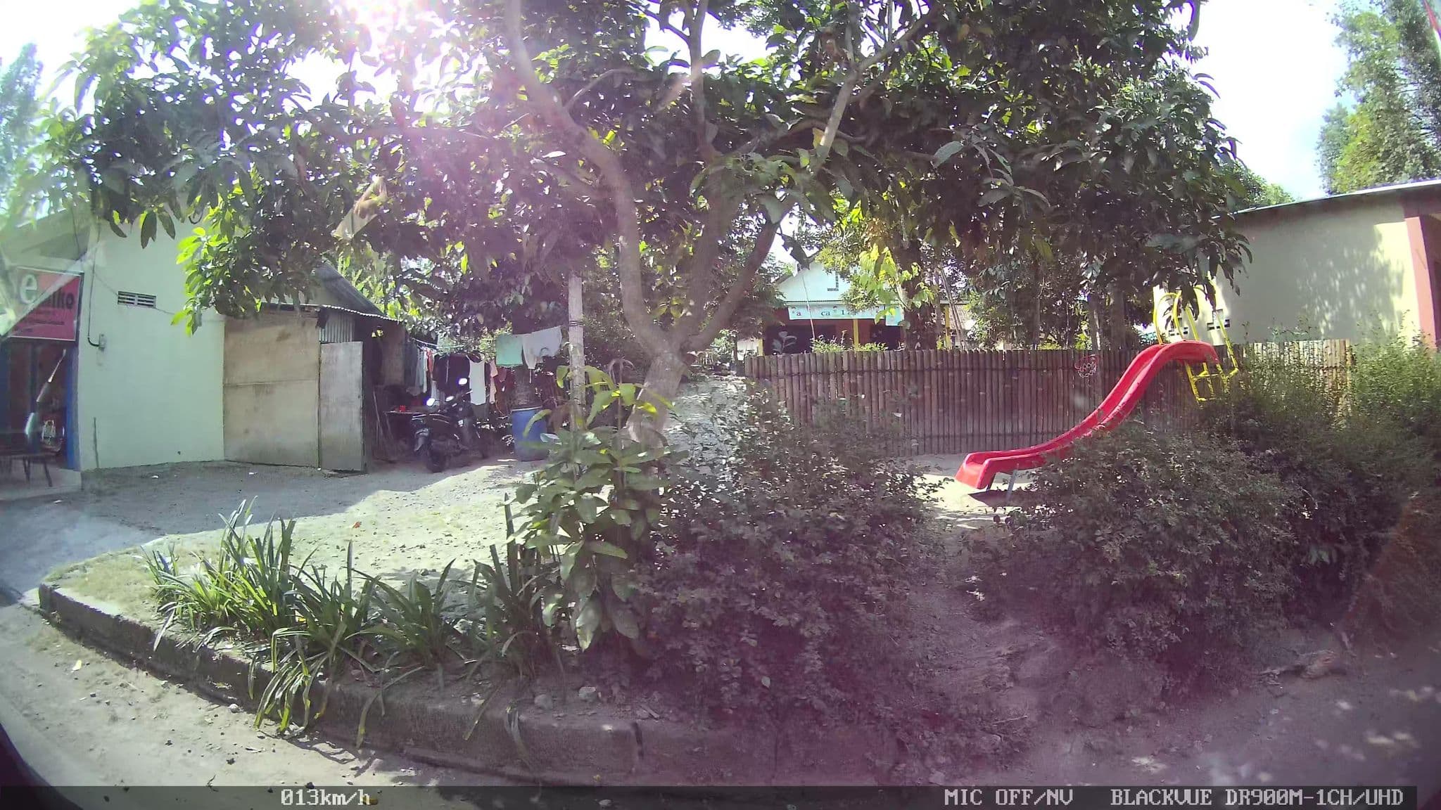 Street view near Juna Kost, Kasihan — © kaart_1 (CC BY-SA · Mapillary)