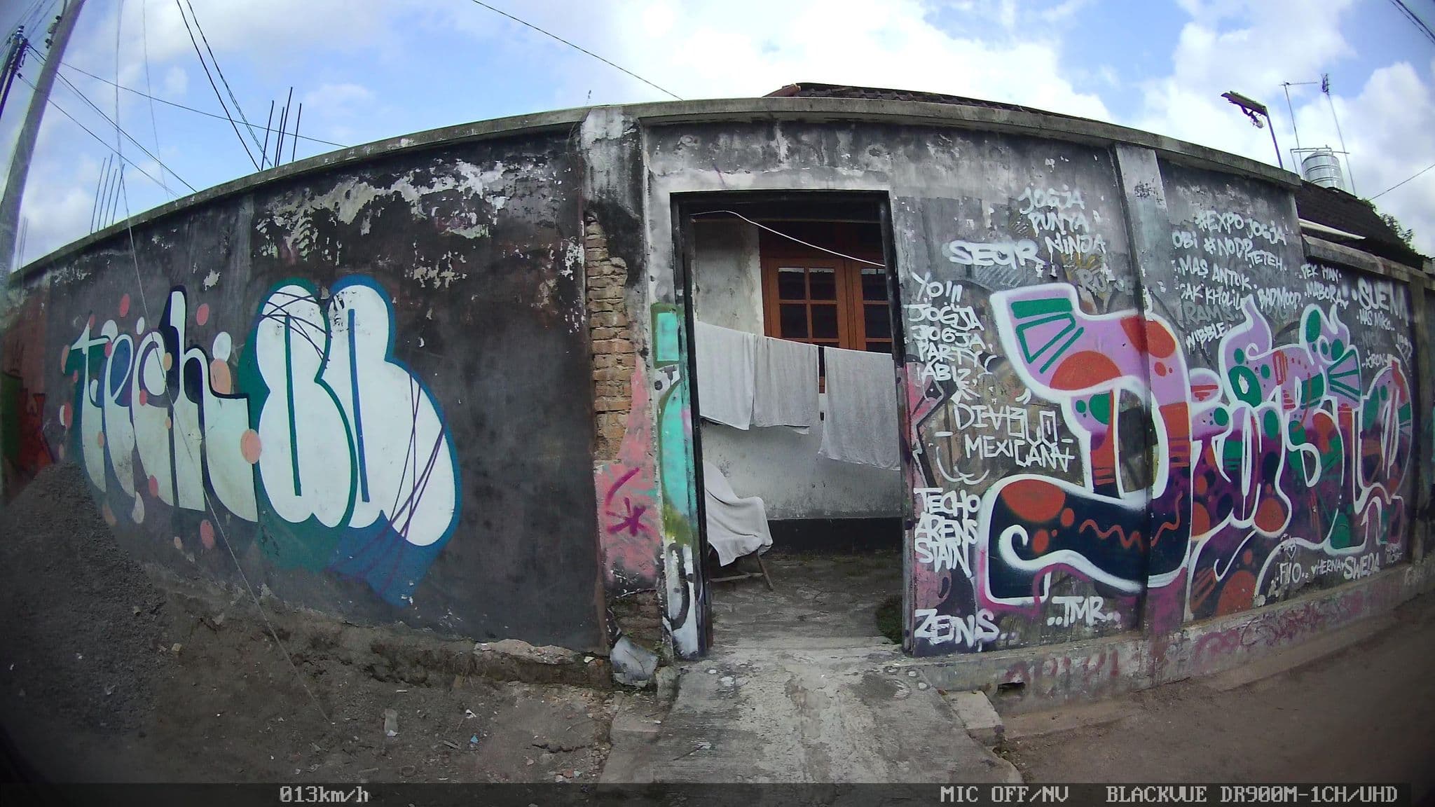 Street view near Hotel Indrakila, Yogyakarta — © kaart_1 (CC BY-SA · Mapillary)