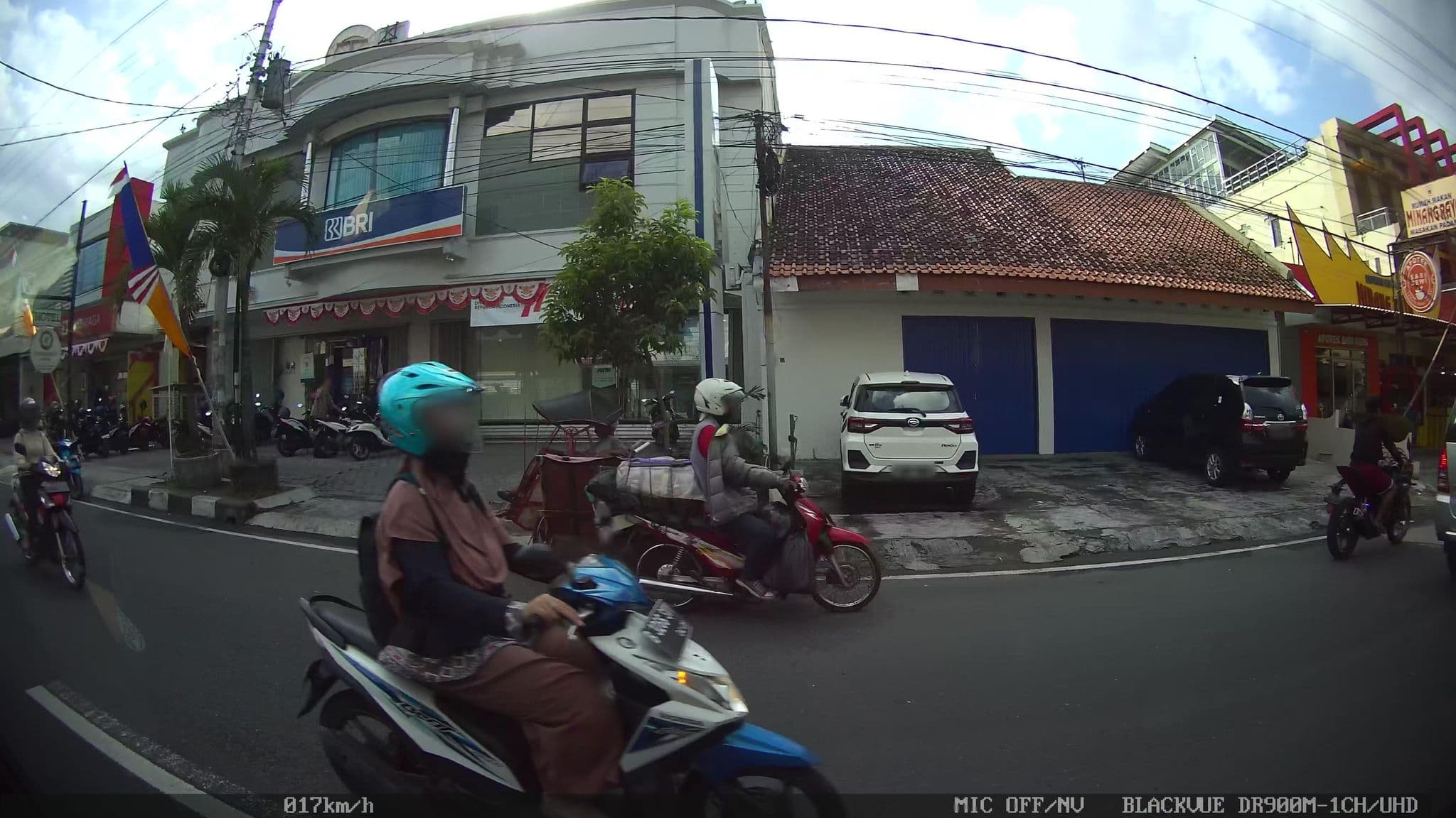 Street view near Hotel dina finny, Yogyakarta — © kaart_1 (CC BY-SA · Mapillary)