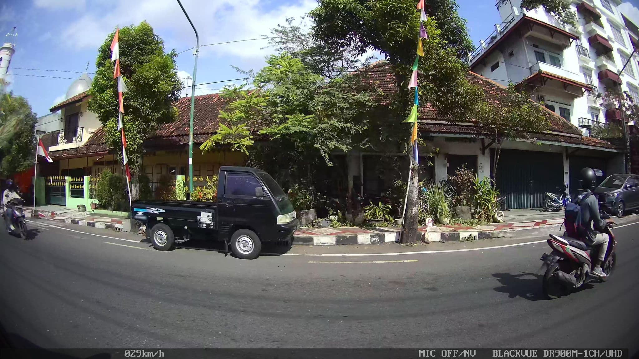 Street view near Hotel kartini, Yogyakarta — © kaart_2 (CC BY-SA · Mapillary)