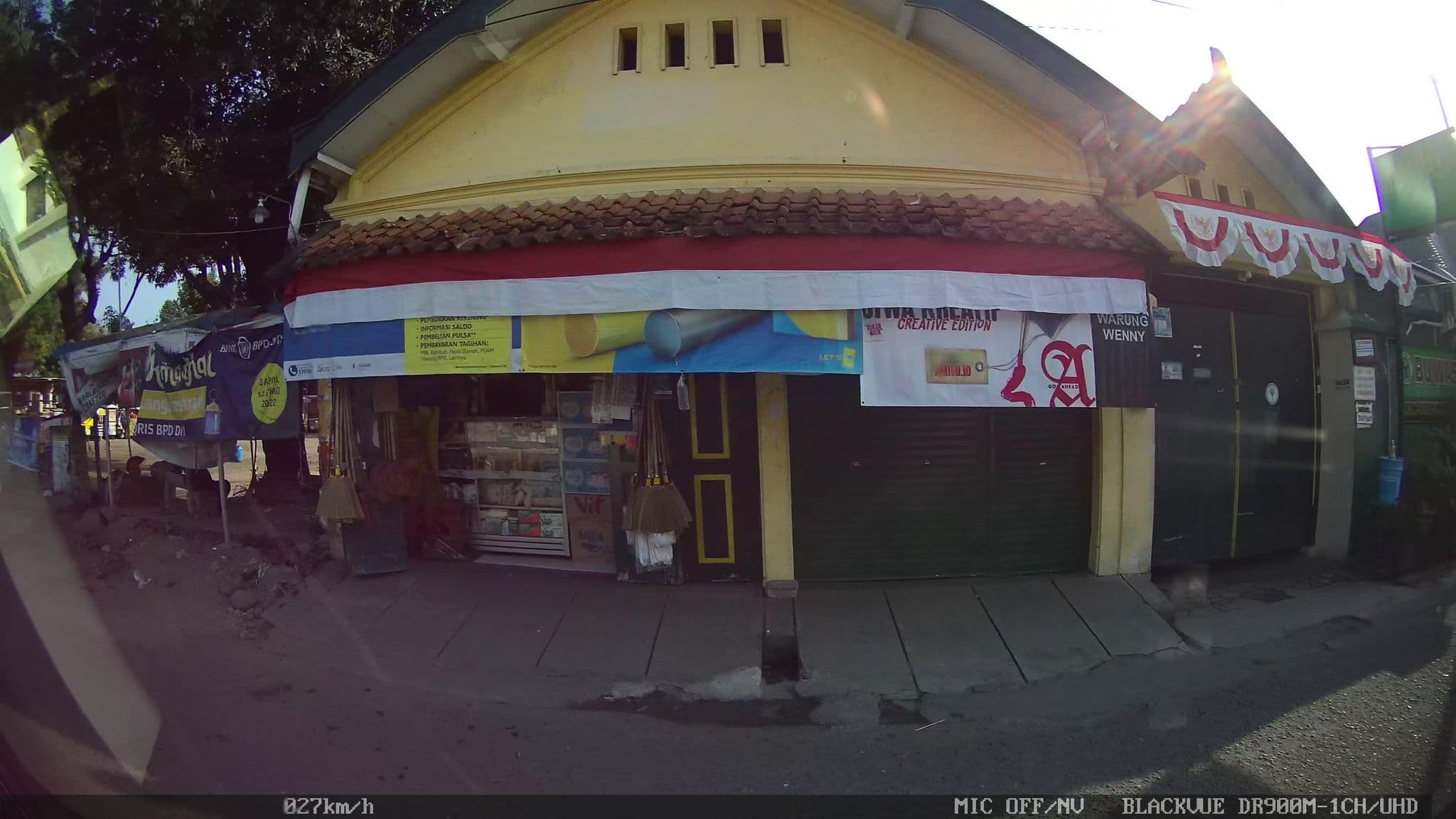 Street view near Cozy Nest, Yogyakarta — © kaart_2 (CC BY-SA · Mapillary)