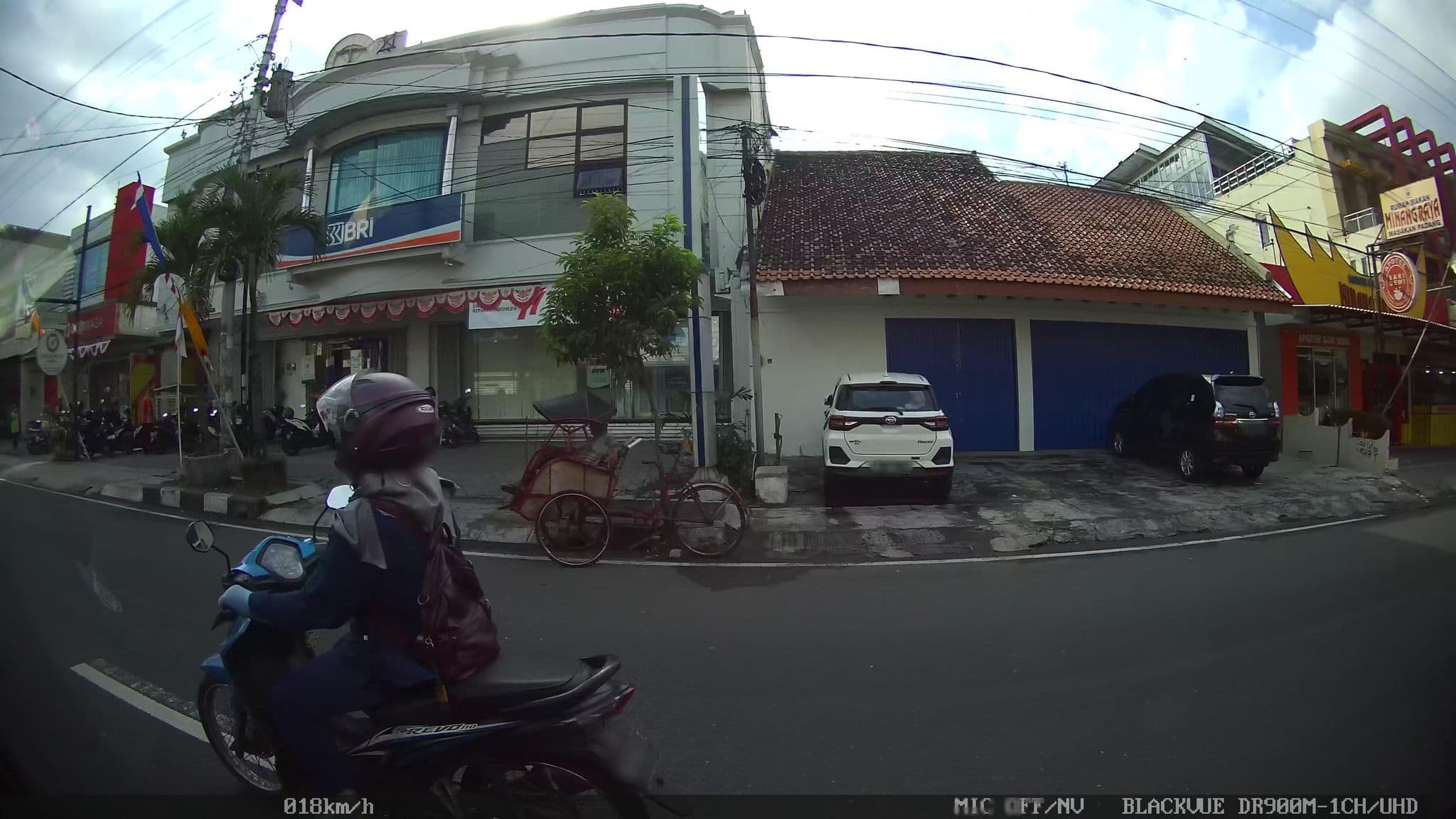 Street view near Kamar 232 Hotel Matahari, Yogyakarta — © kaart_2 (CC BY-SA · Mapillary)