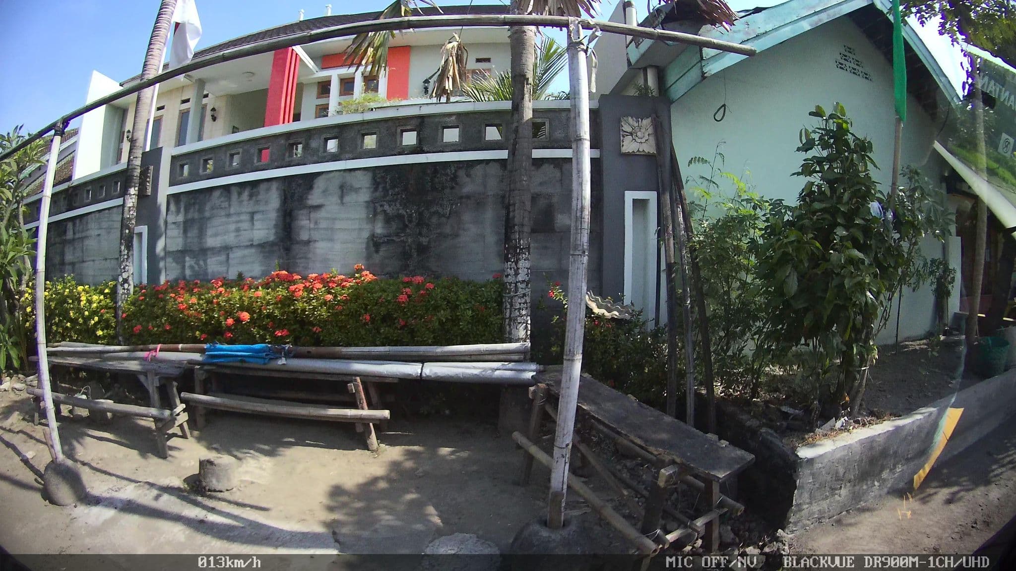 Street view near Hotel Sativa Sanggraloka, Pacet Mojokerto, Yogyakarta — © kaart_2 (CC BY-SA · Mapillary)